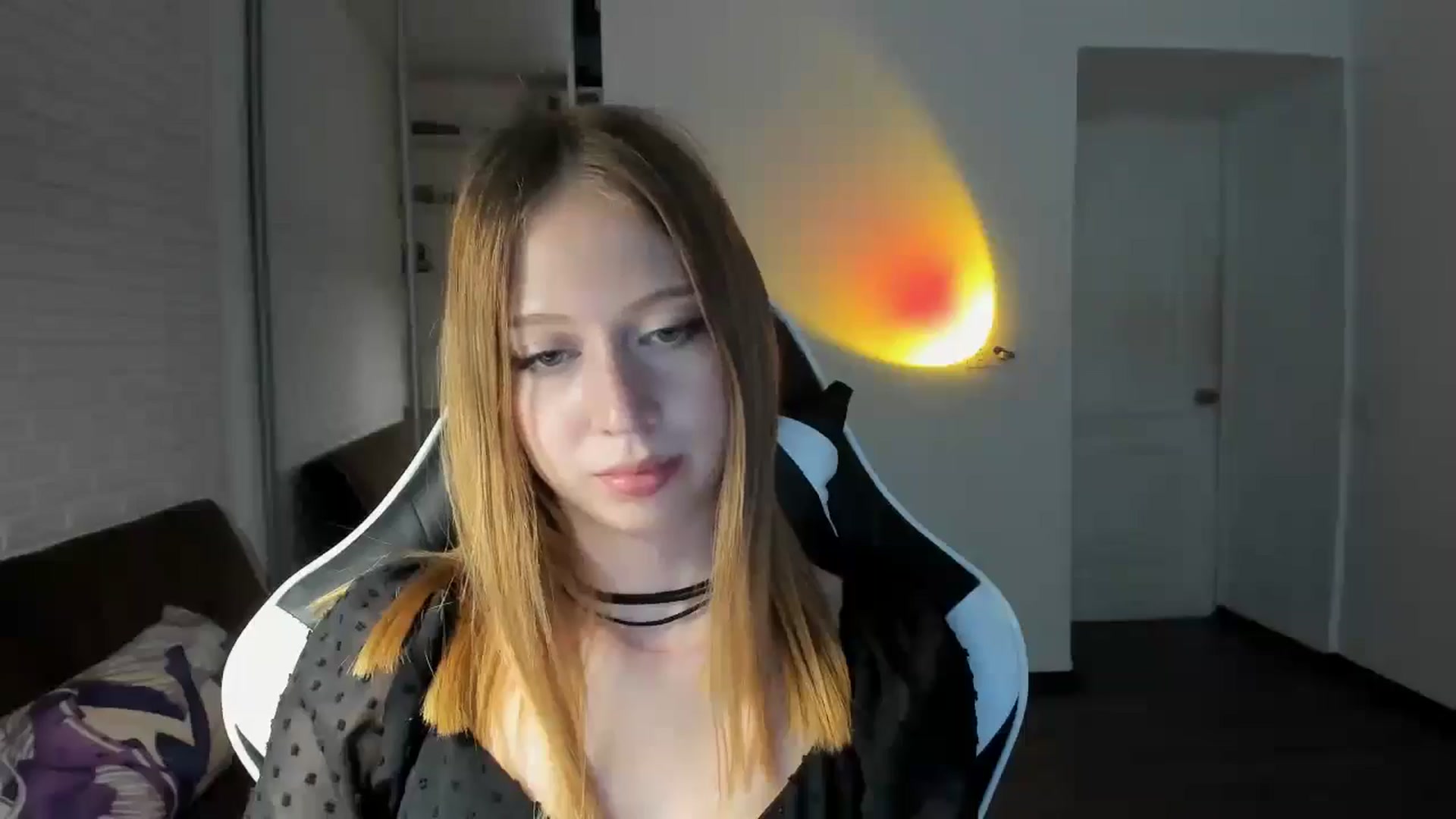 Gallery image thumbnail from RoboSasha's myfreecams stream on, 08/30/2024, 15:29 image 19 of 20