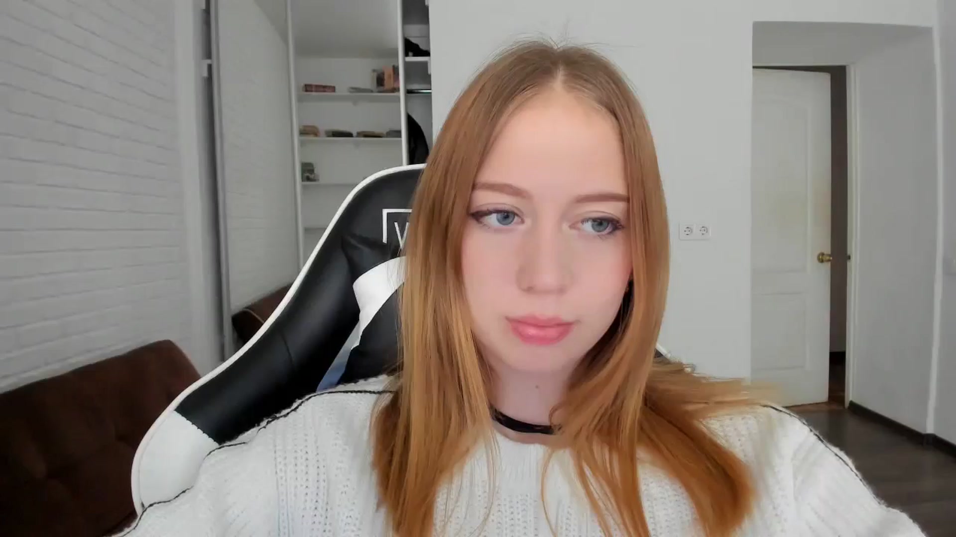 Gallery image thumbnail from RoboSasha's myfreecams stream on, 09/05/2024, 12:10 image 20 of 20