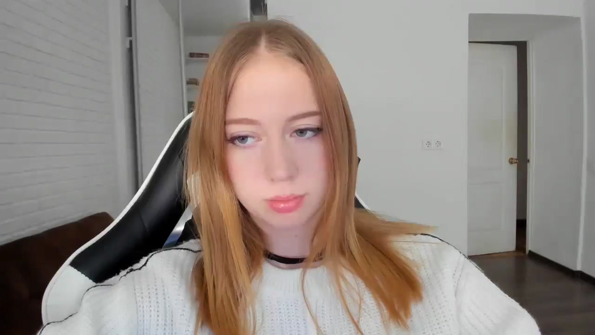 Gallery image thumbnail from RoboSasha's myfreecams stream on, 09/05/2024, 12:10 image 13 of 20