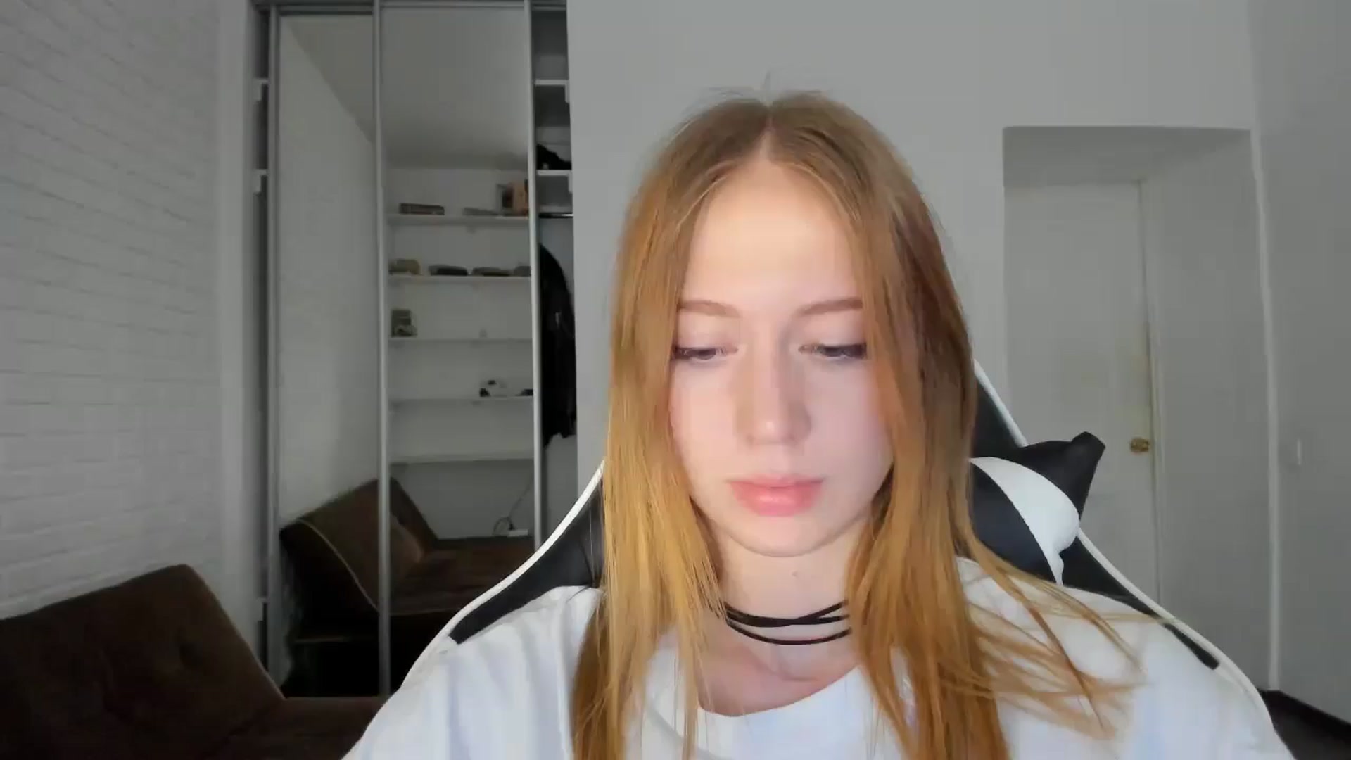 Gallery image thumbnail from RoboSasha's myfreecams stream on, 09/05/2024, 15:01 image 7 of 20