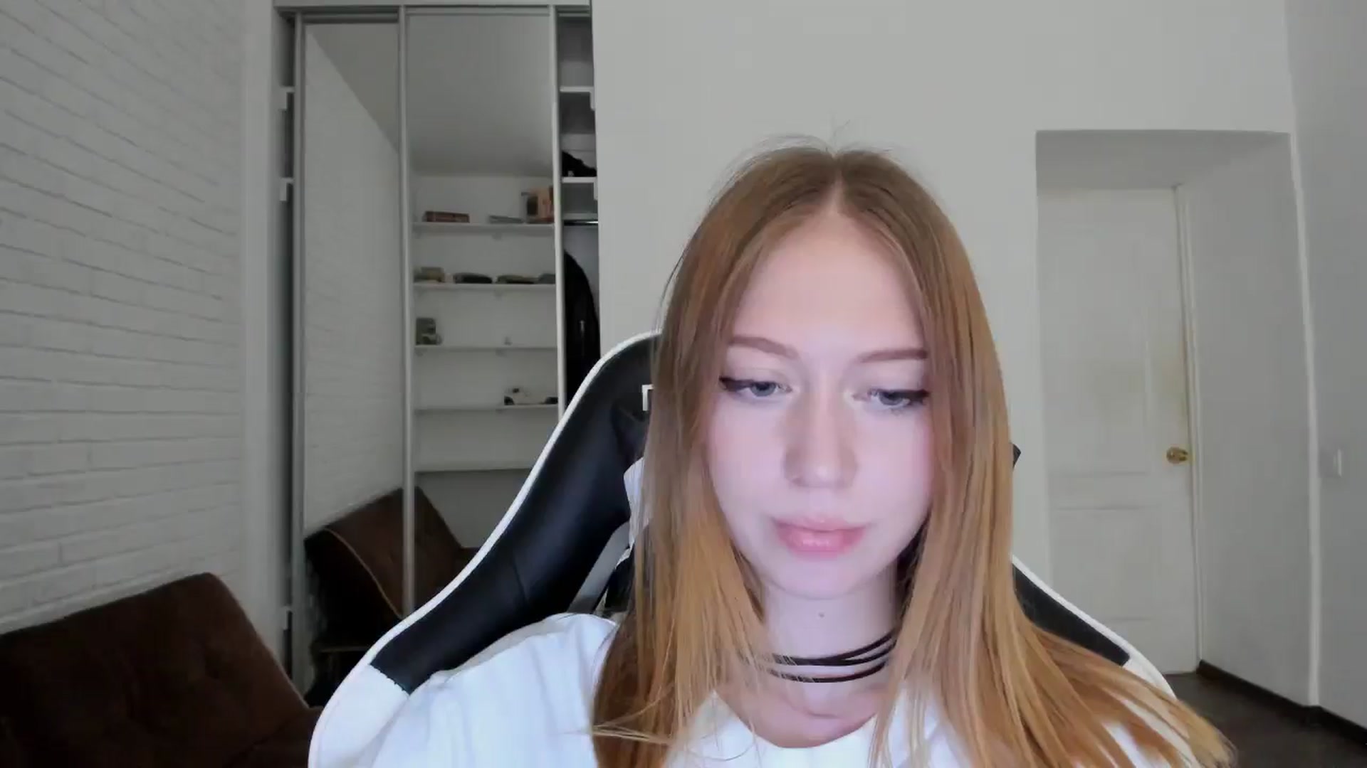 Gallery image thumbnail from RoboSasha's myfreecams stream on, 09/05/2024, 15:01 image 20 of 20