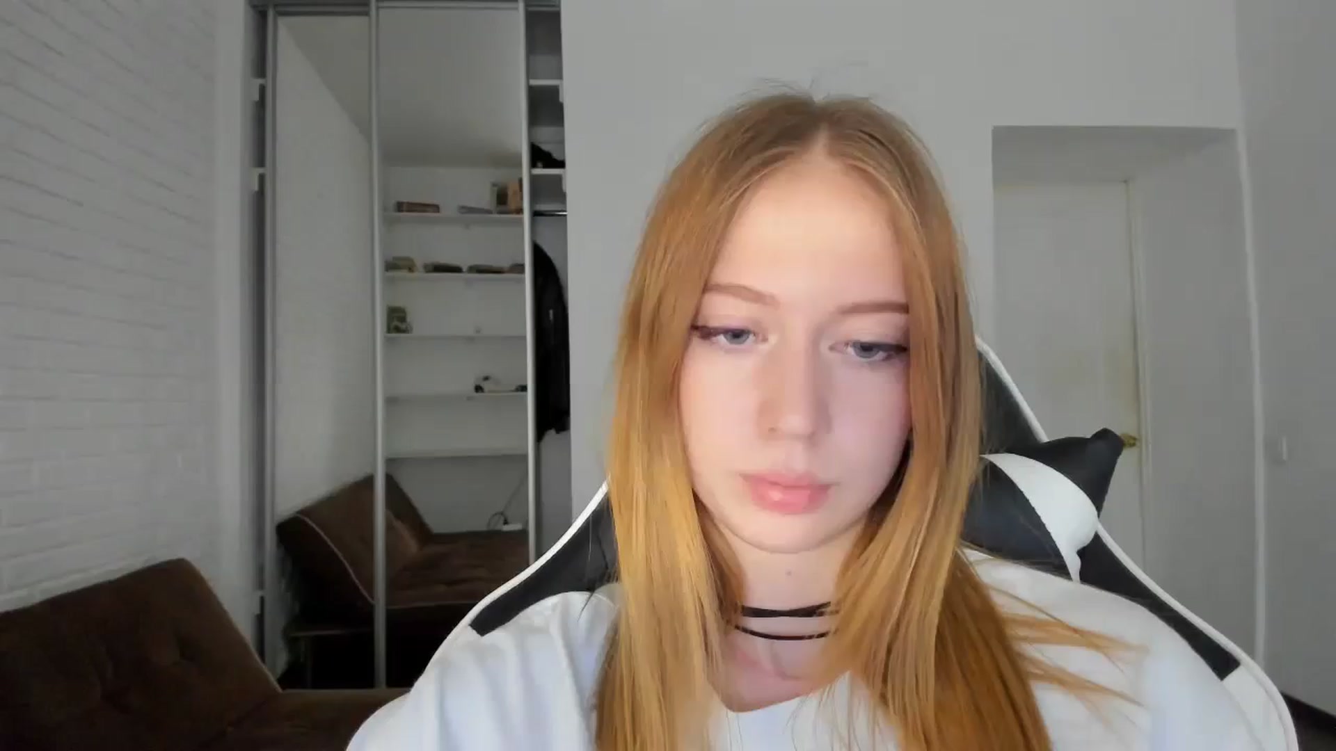 Gallery image thumbnail from RoboSasha's myfreecams stream on, 09/05/2024, 15:01 image 2 of 20