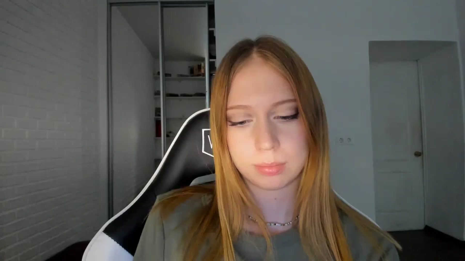 Gallery image thumbnail from RoboSasha's myfreecams stream on, 09/09/2024, 16:04 image 7 of 20