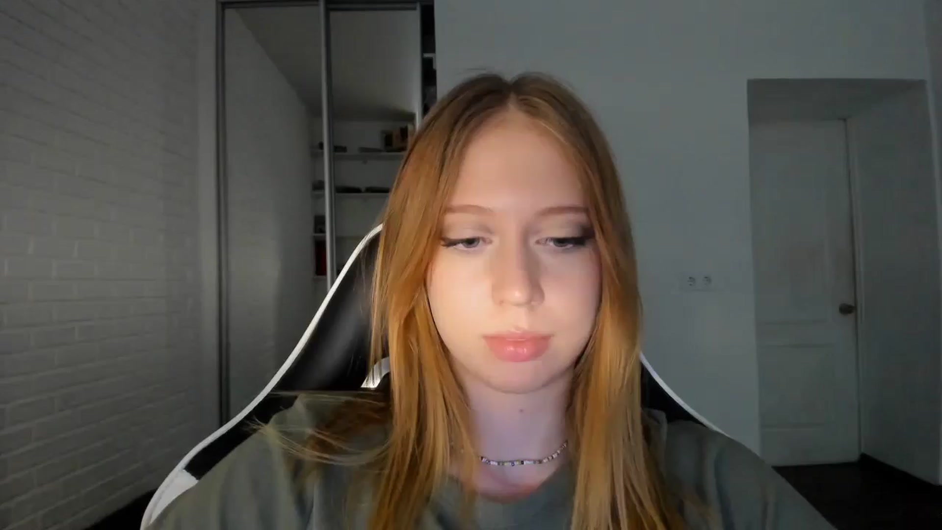 Gallery image thumbnail from RoboSasha's myfreecams stream on, 09/09/2024, 16:04 image 13 of 20