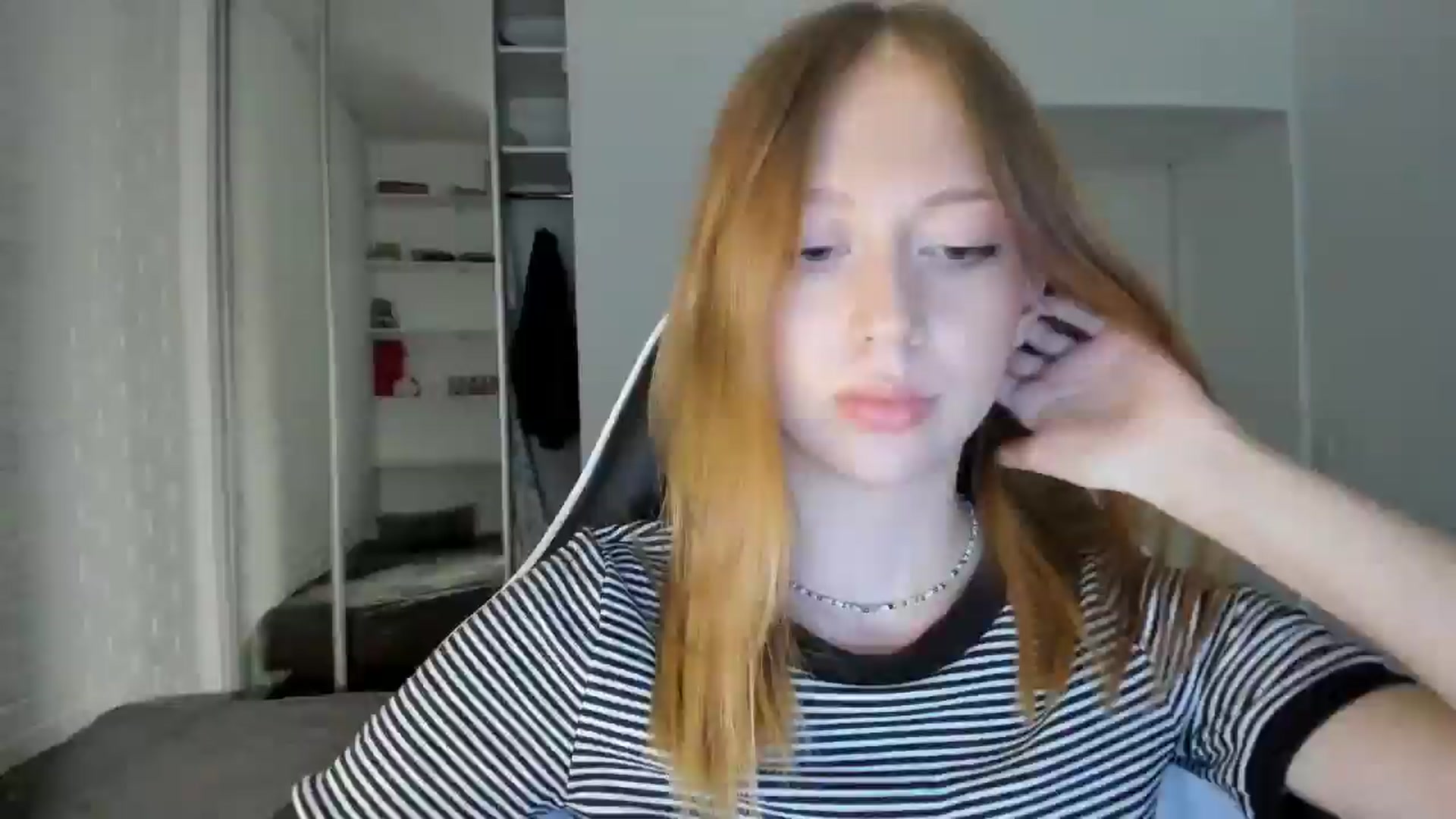 Gallery image thumbnail from RoboSasha's myfreecams stream on, 09/20/2024, 16:17 image 1 of 20