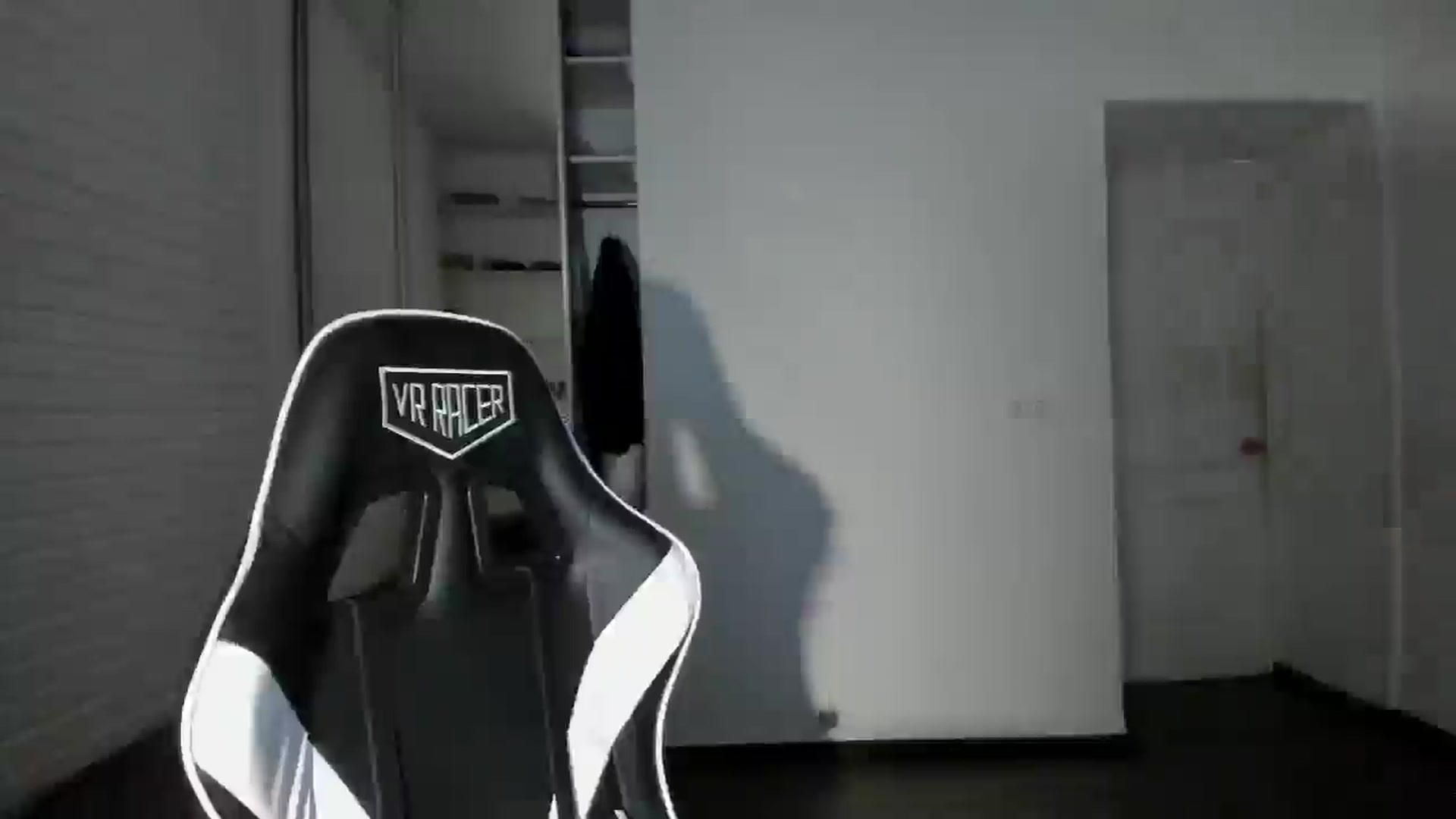 Gallery image thumbnail from RoboSasha's myfreecams stream on, 09/20/2024, 16:17 image 9 of 20