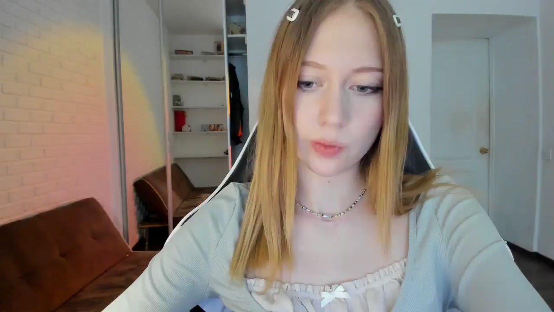 Gallery image thumbnail from RoboSasha's myfreecams stream on, 09/25/2024, 14:20 image 18 of 20