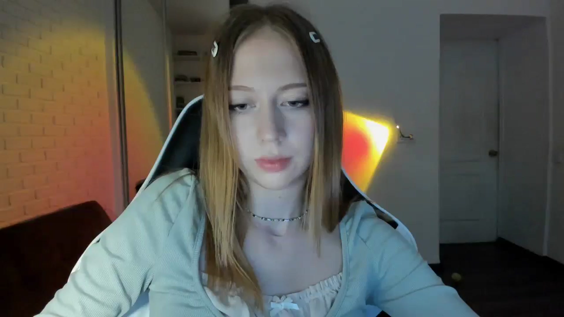 Gallery image thumbnail from RoboSasha's myfreecams stream on, 09/25/2024, 15:51 image 17 of 20