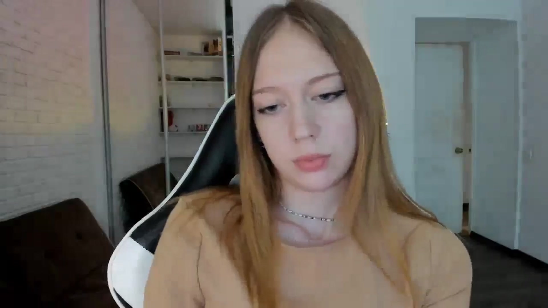Gallery image thumbnail from RoboSasha's myfreecams stream on, 09/26/2024, 13:27 image 8 of 20