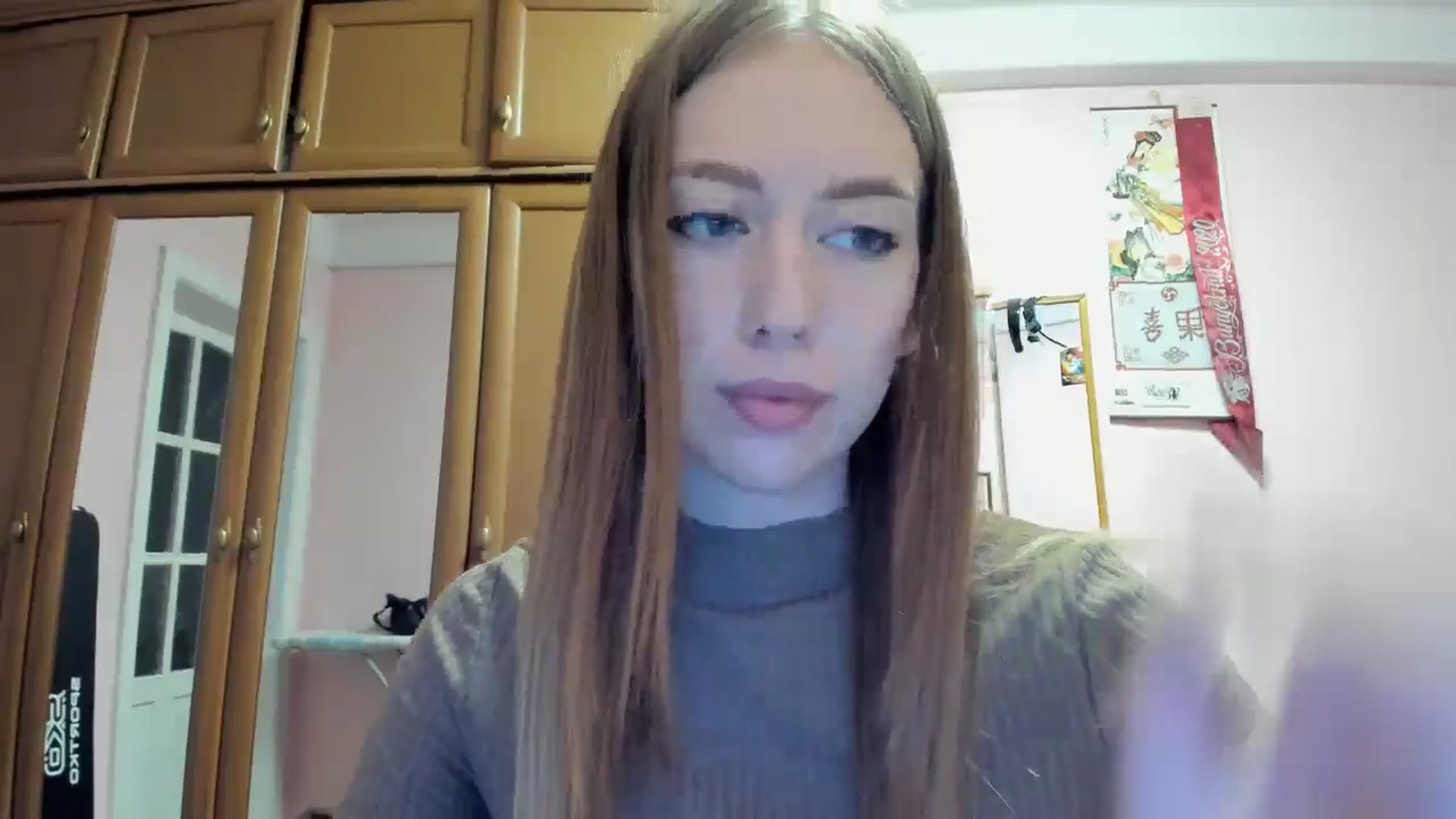 Gallery image thumbnail from RoboSasha's myfreecams stream on, 10/07/2024, 17:38 image 15 of 20