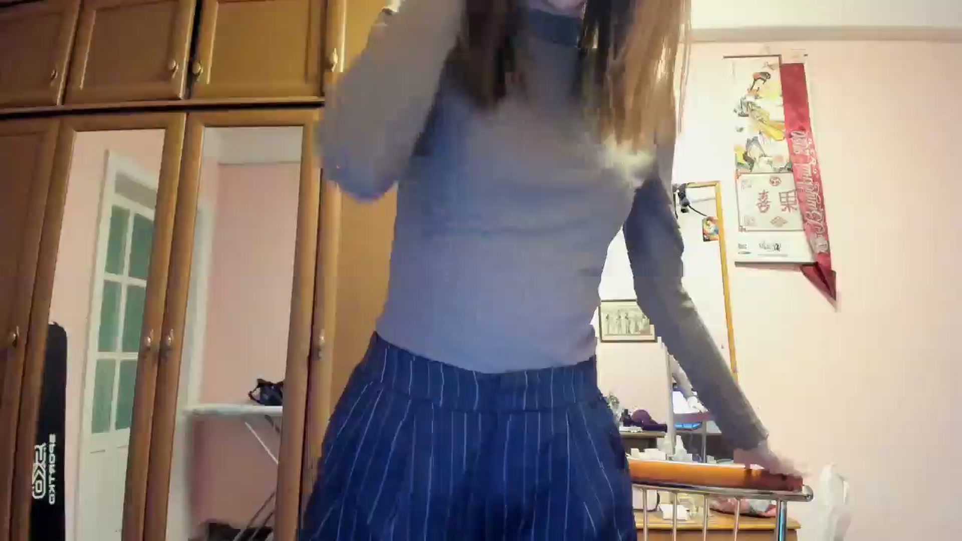 Gallery image thumbnail from RoboSasha's myfreecams stream on, 10/07/2024, 17:38 image 3 of 20