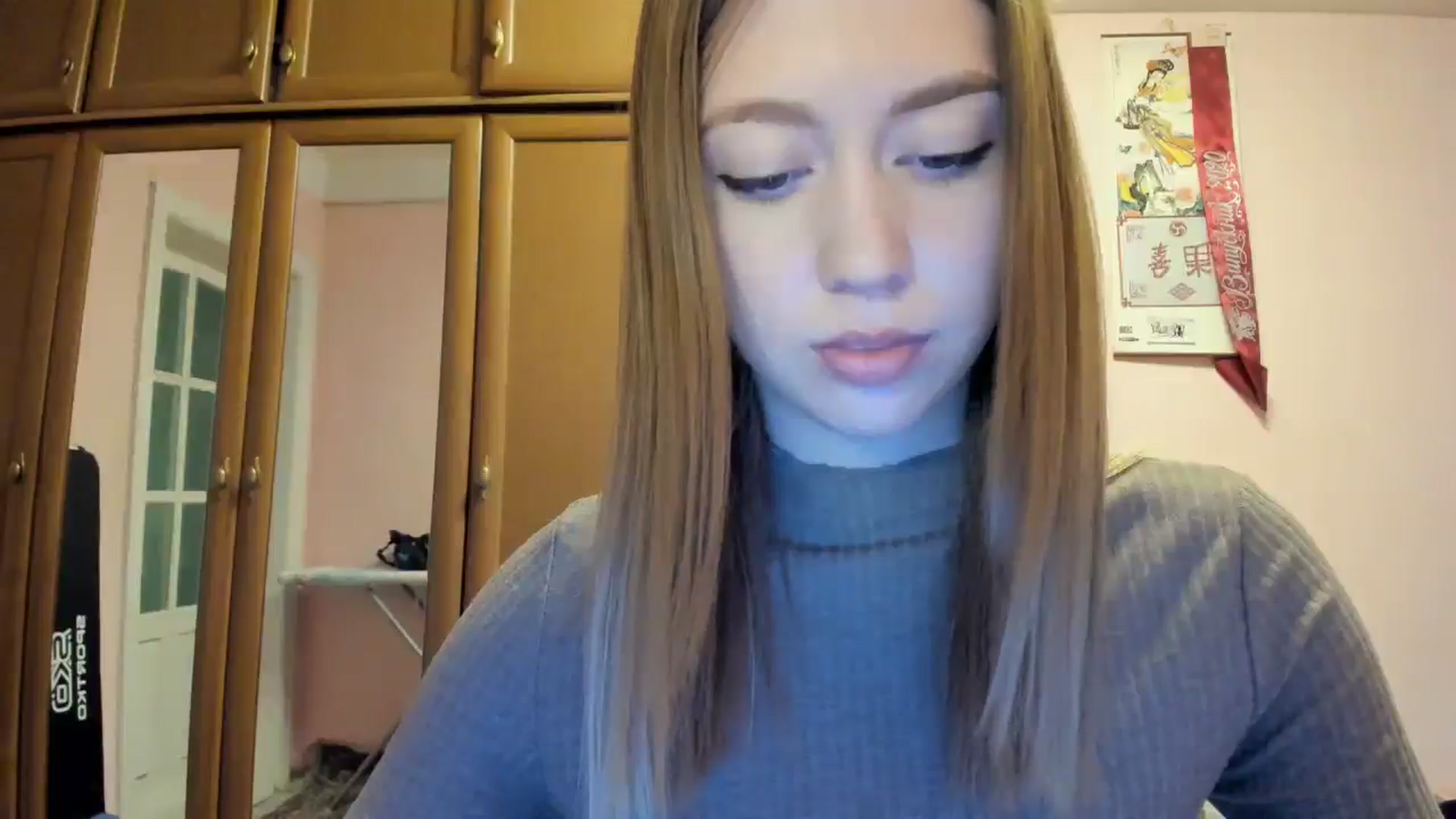 Gallery image thumbnail from RoboSasha's myfreecams stream on, 10/07/2024, 17:38 image 5 of 20