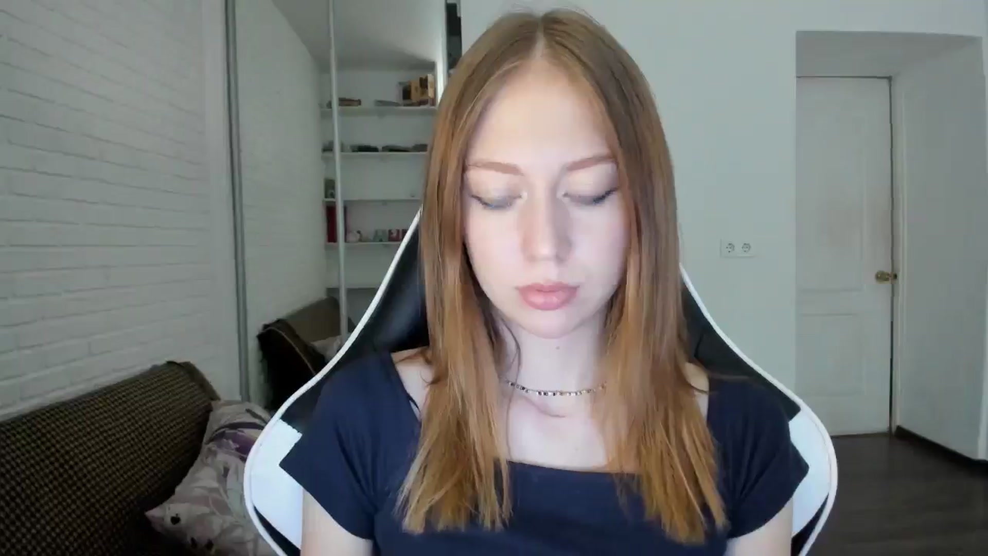 Gallery image thumbnail from RoboSasha's myfreecams stream on, 10/09/2024, 14:58 image 2 of 20