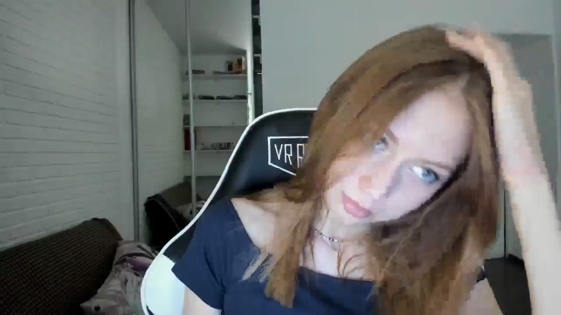 Gallery image thumbnail from RoboSasha's myfreecams stream on, 10/09/2024, 14:58 image 17 of 20