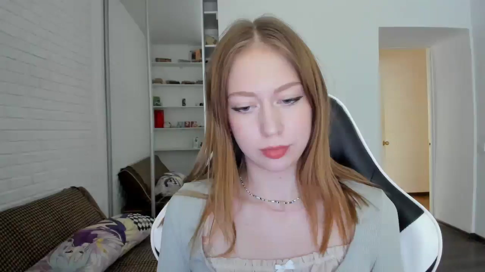 Gallery image thumbnail from RoboSasha's myfreecams stream on, 10/13/2024, 14:16 image 7 of 20