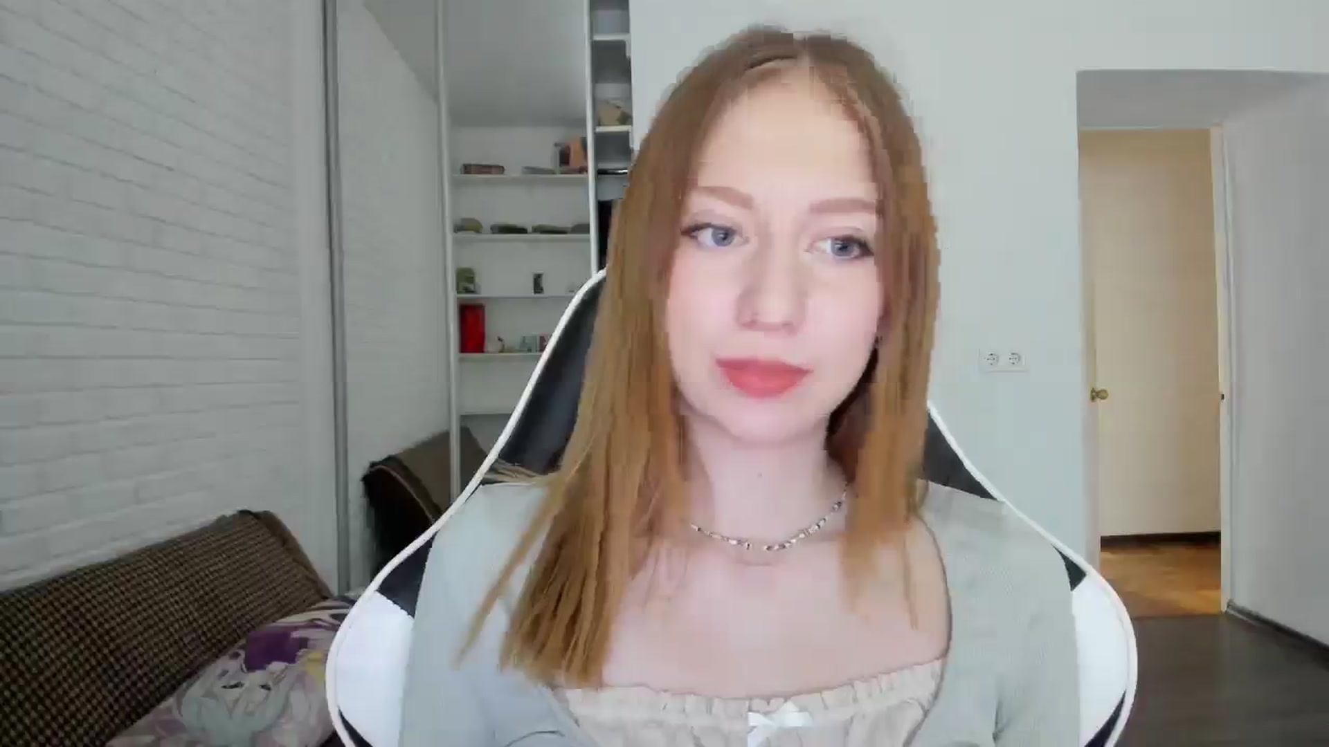 Gallery image thumbnail from RoboSasha's myfreecams stream on, 10/13/2024, 14:16 image 3 of 20