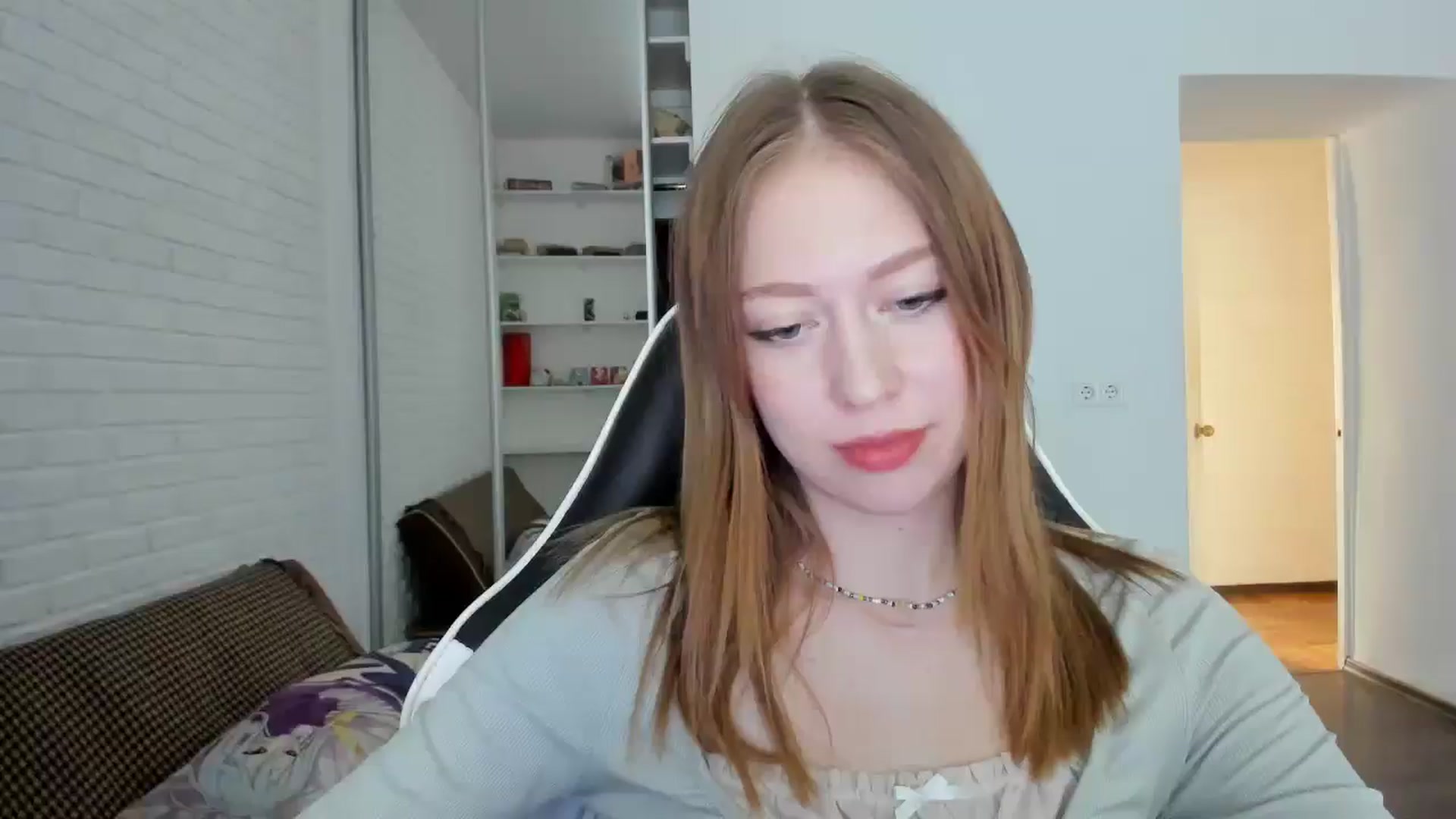 Gallery image thumbnail from RoboSasha's myfreecams stream on, 10/13/2024, 14:16 image 5 of 20