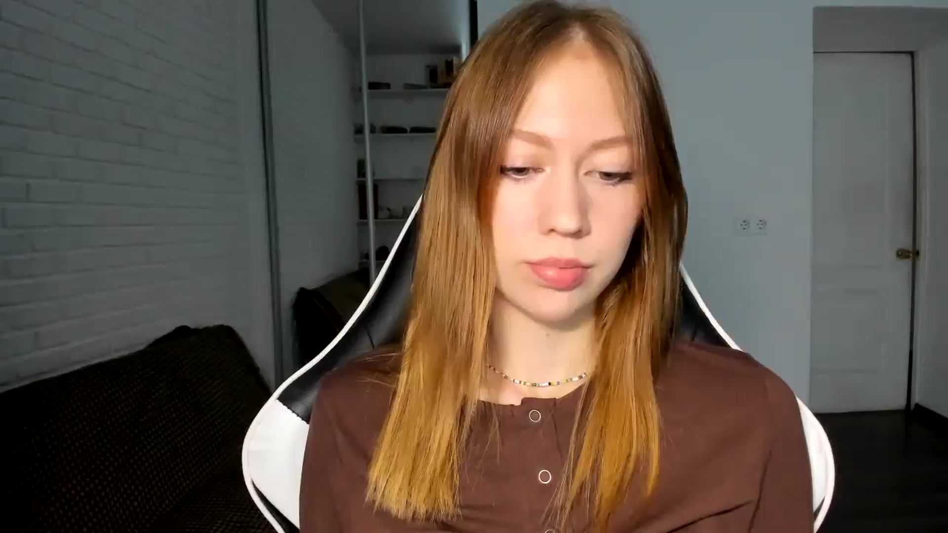 Gallery image thumbnail from RoboSasha's myfreecams stream on, 10/23/2024, 12:17 image 12 of 20