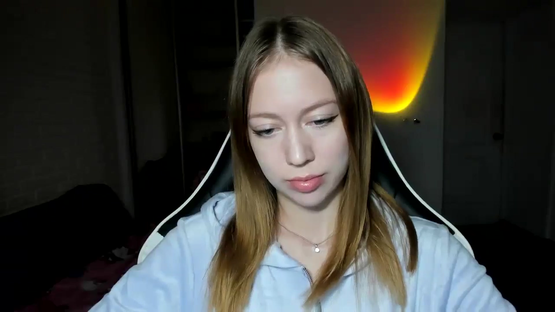 Gallery image thumbnail from RoboSasha's myfreecams stream on, 11/13/2024, 14:17 image 18 of 20