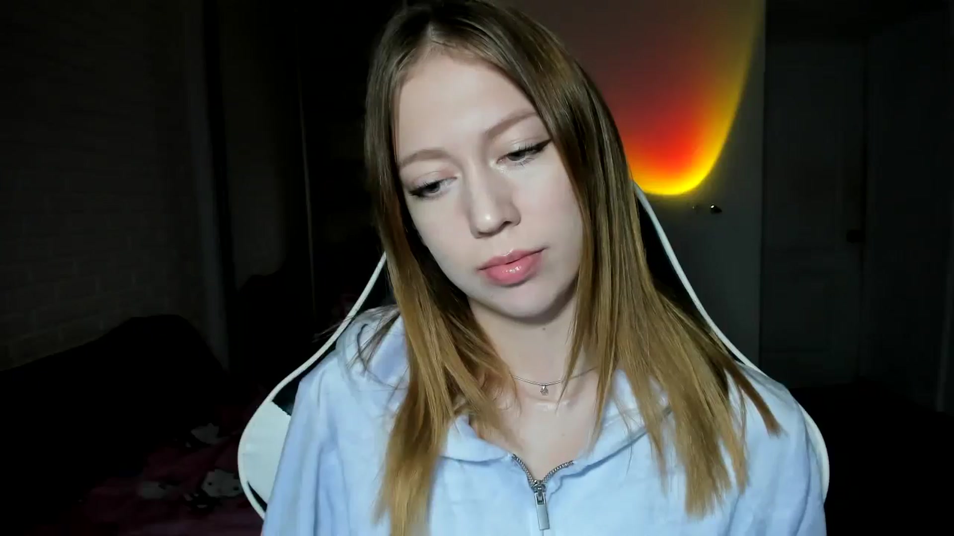 Gallery image thumbnail from RoboSasha's myfreecams stream on, 11/13/2024, 14:17 image 12 of 20