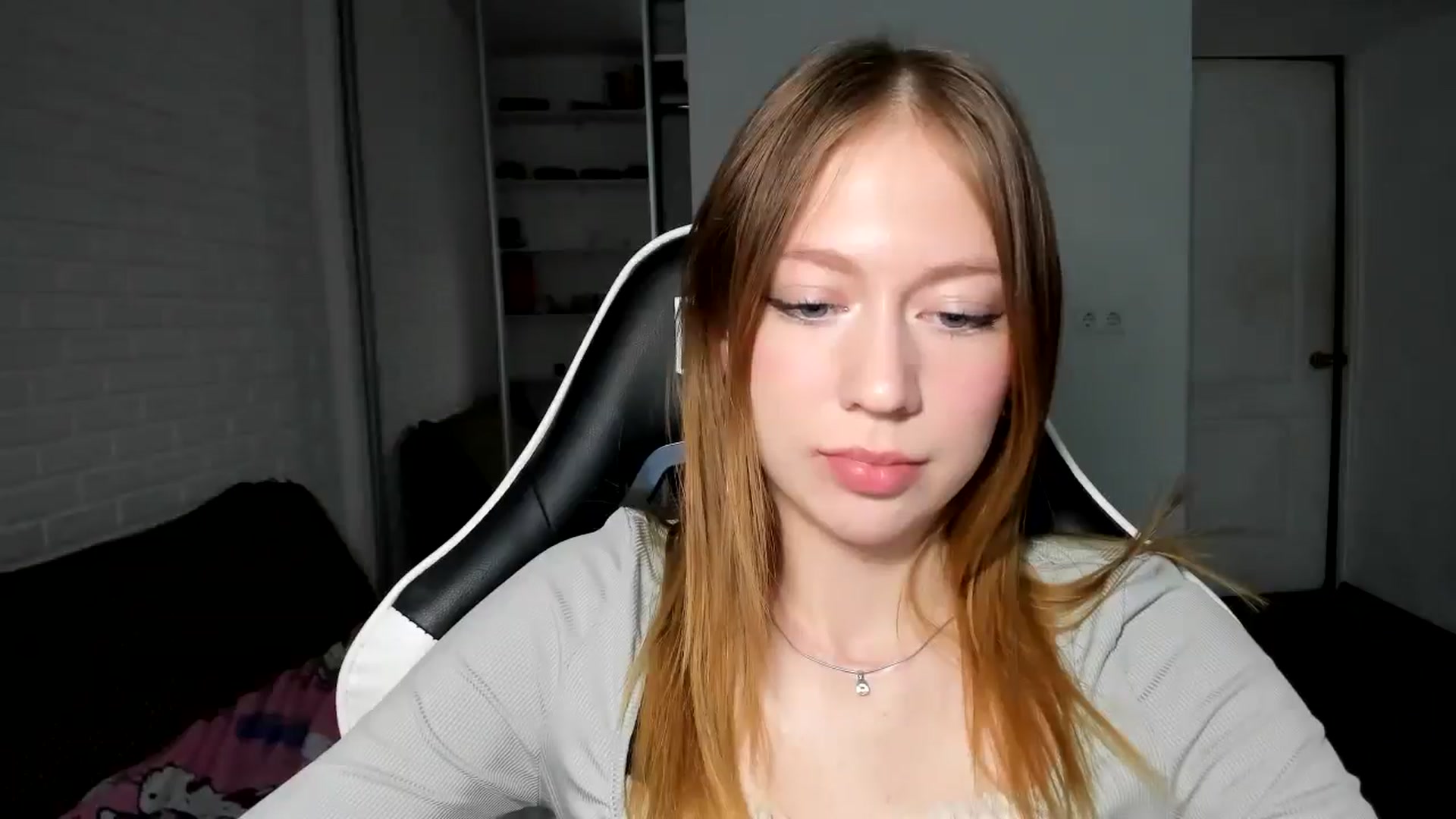 Gallery image thumbnail from RoboSasha's myfreecams stream on, 11/14/2024, 14:04 image 7 of 20