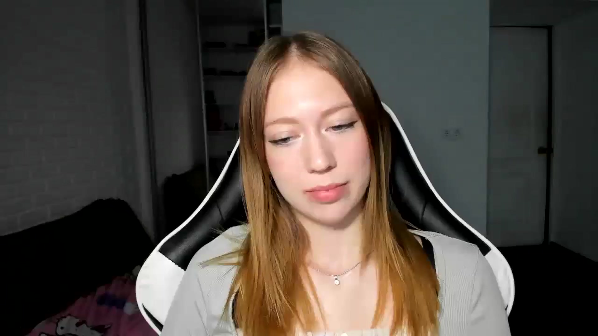 Gallery image thumbnail from RoboSasha's myfreecams stream on, 11/14/2024, 14:04 image 10 of 20