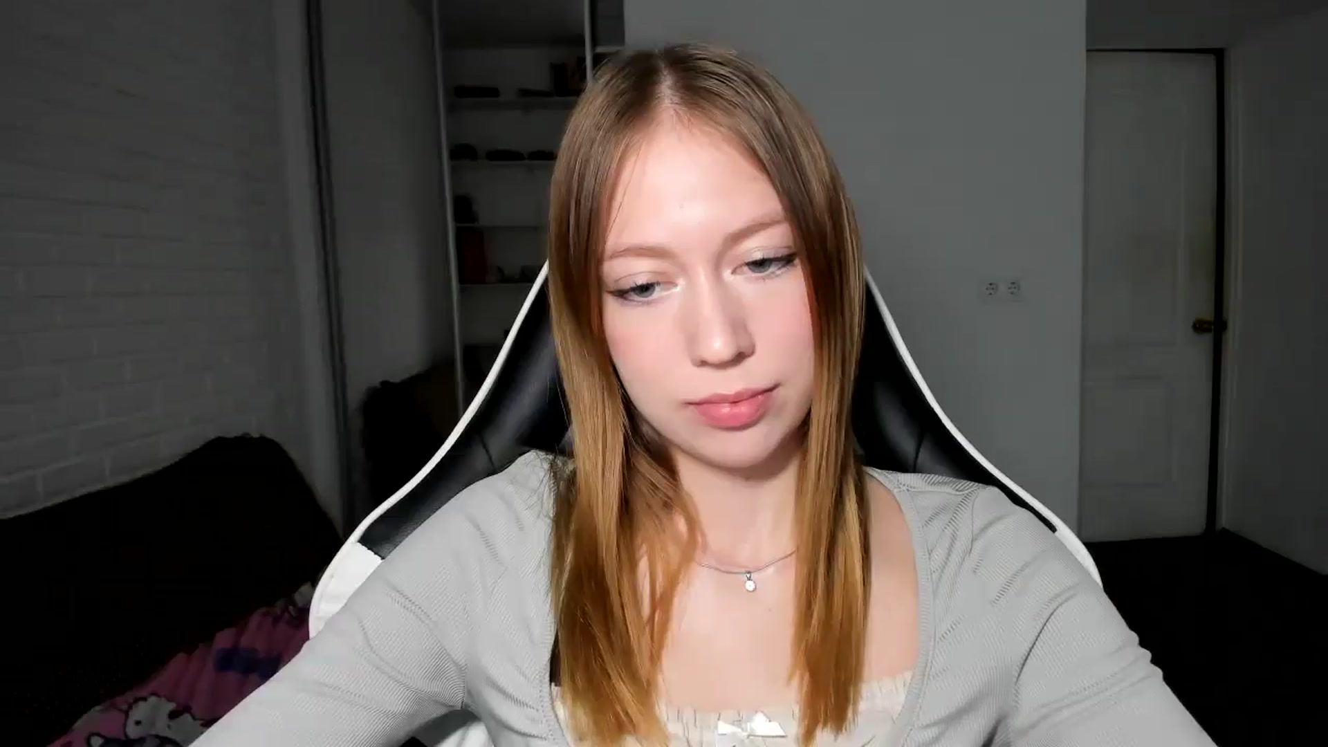 Gallery image thumbnail from RoboSasha's myfreecams stream on, 11/14/2024, 14:04 image 4 of 20