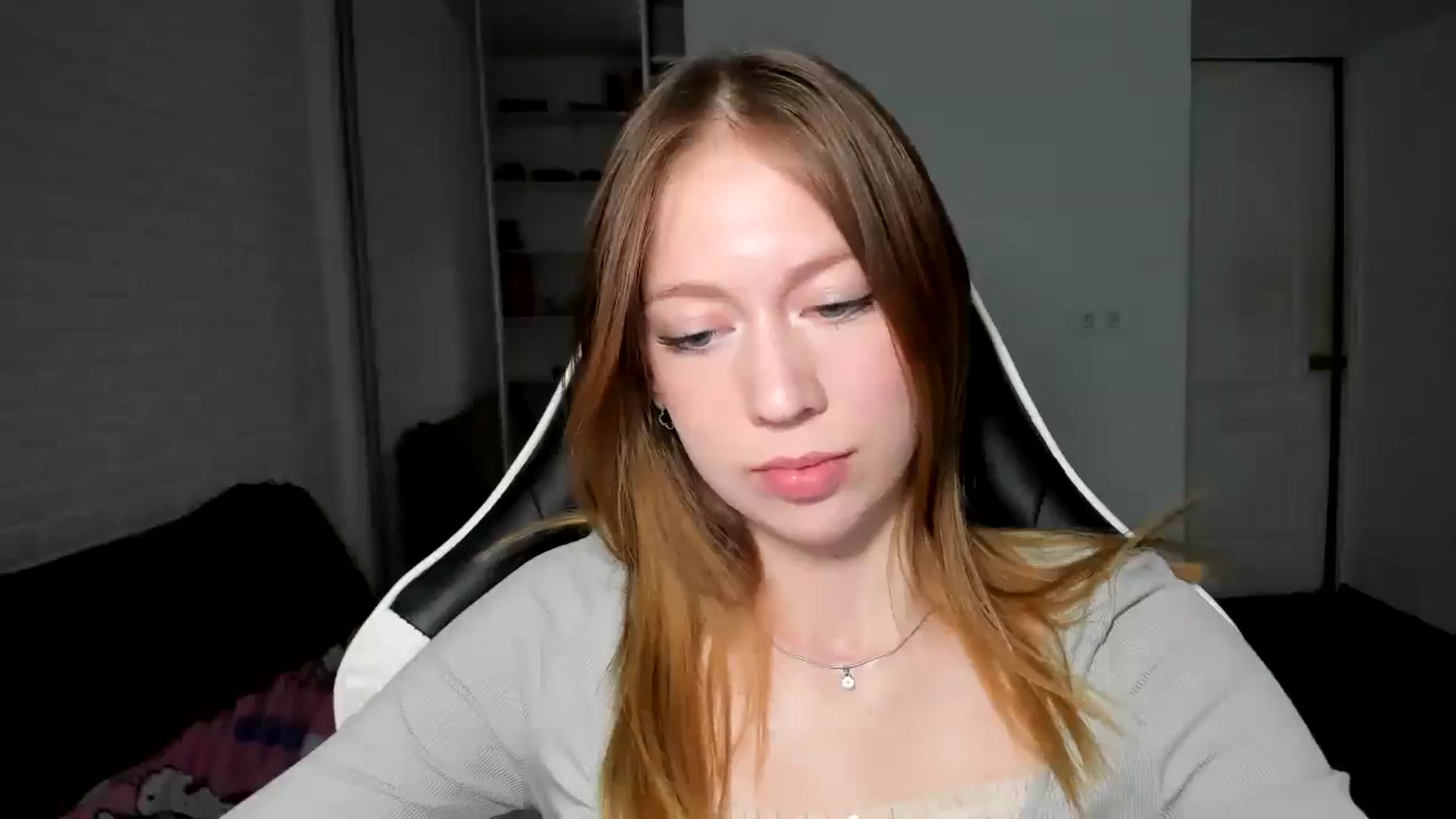 Gallery image thumbnail from RoboSasha's myfreecams stream on, 11/14/2024, 14:04 image 6 of 20