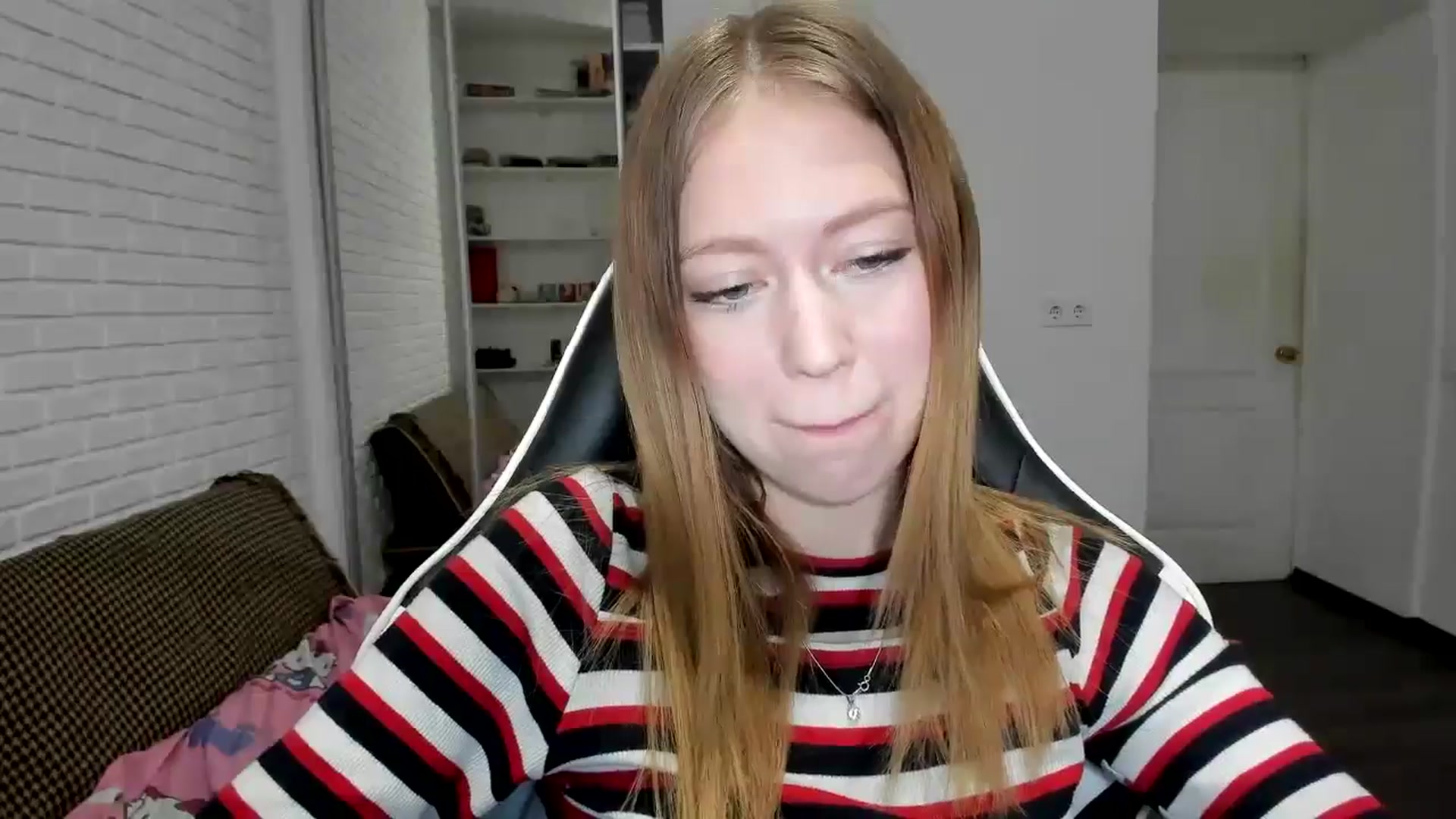 Gallery image thumbnail from RoboSasha's myfreecams stream on, 11/23/2024, 18:52 image 2 of 20