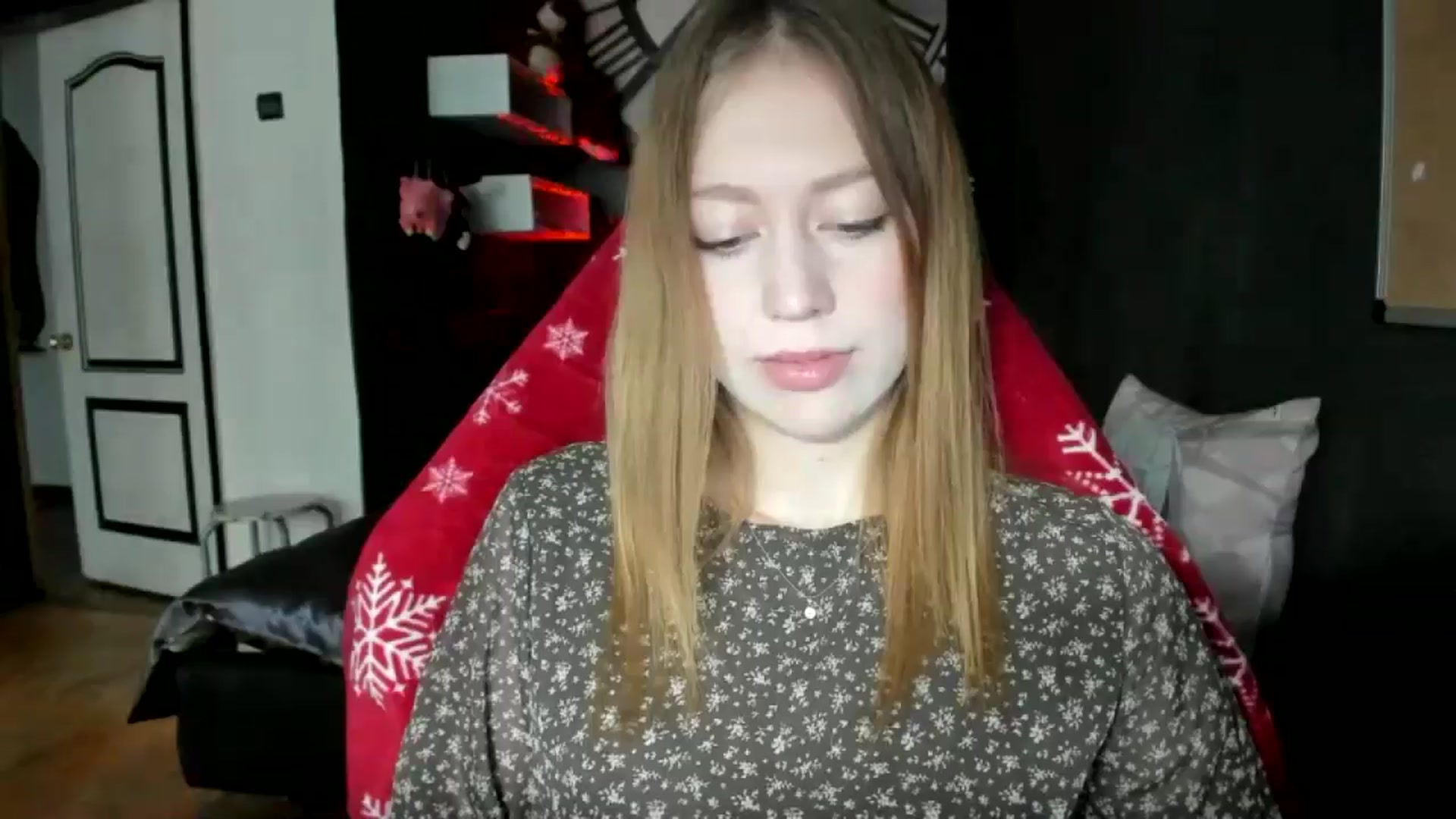 Gallery image thumbnail from RoboSasha's myfreecams stream on, 11/30/2024, 10:44 image 19 of 20