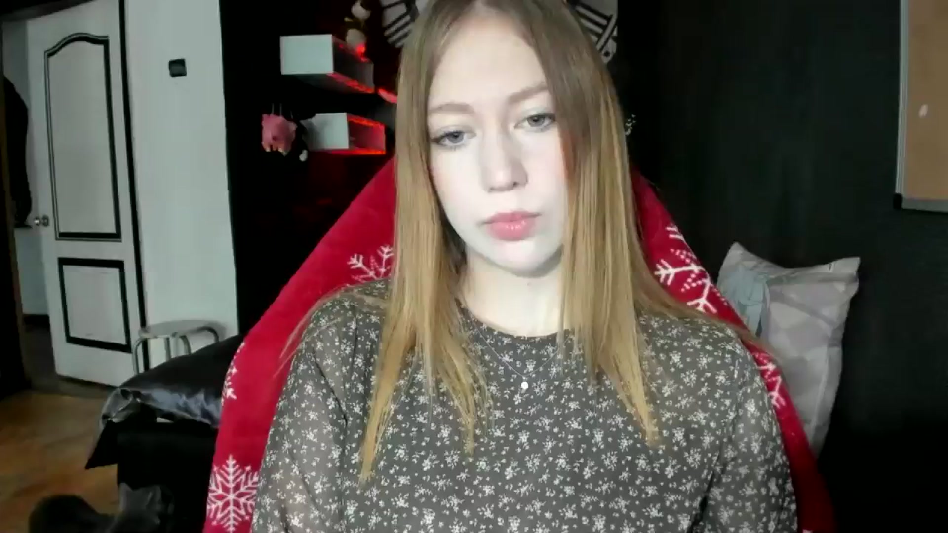 Gallery image thumbnail from RoboSasha's myfreecams stream on, 11/30/2024, 10:44 image 1 of 20