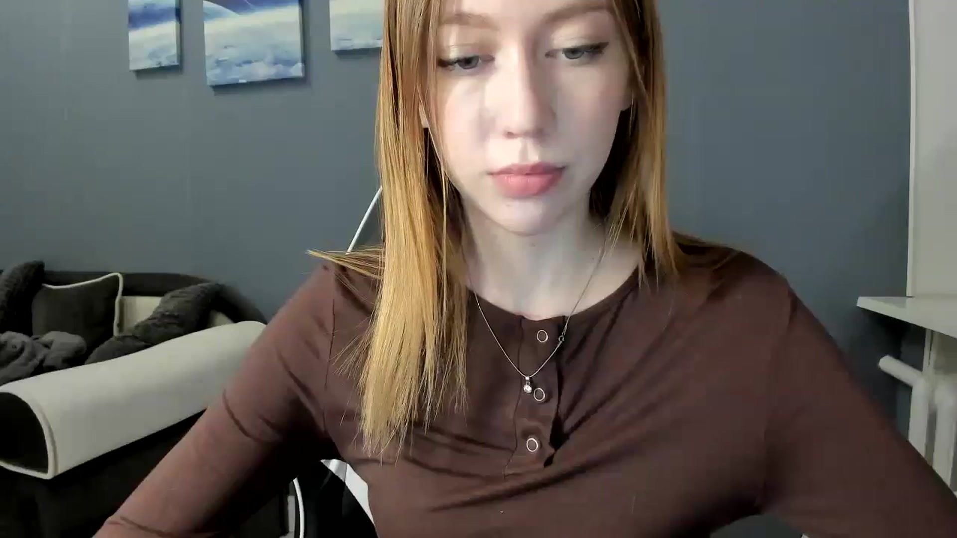 Gallery image thumbnail from RoboSasha's myfreecams stream on, 12/06/2024, 18:47 image 7 of 20