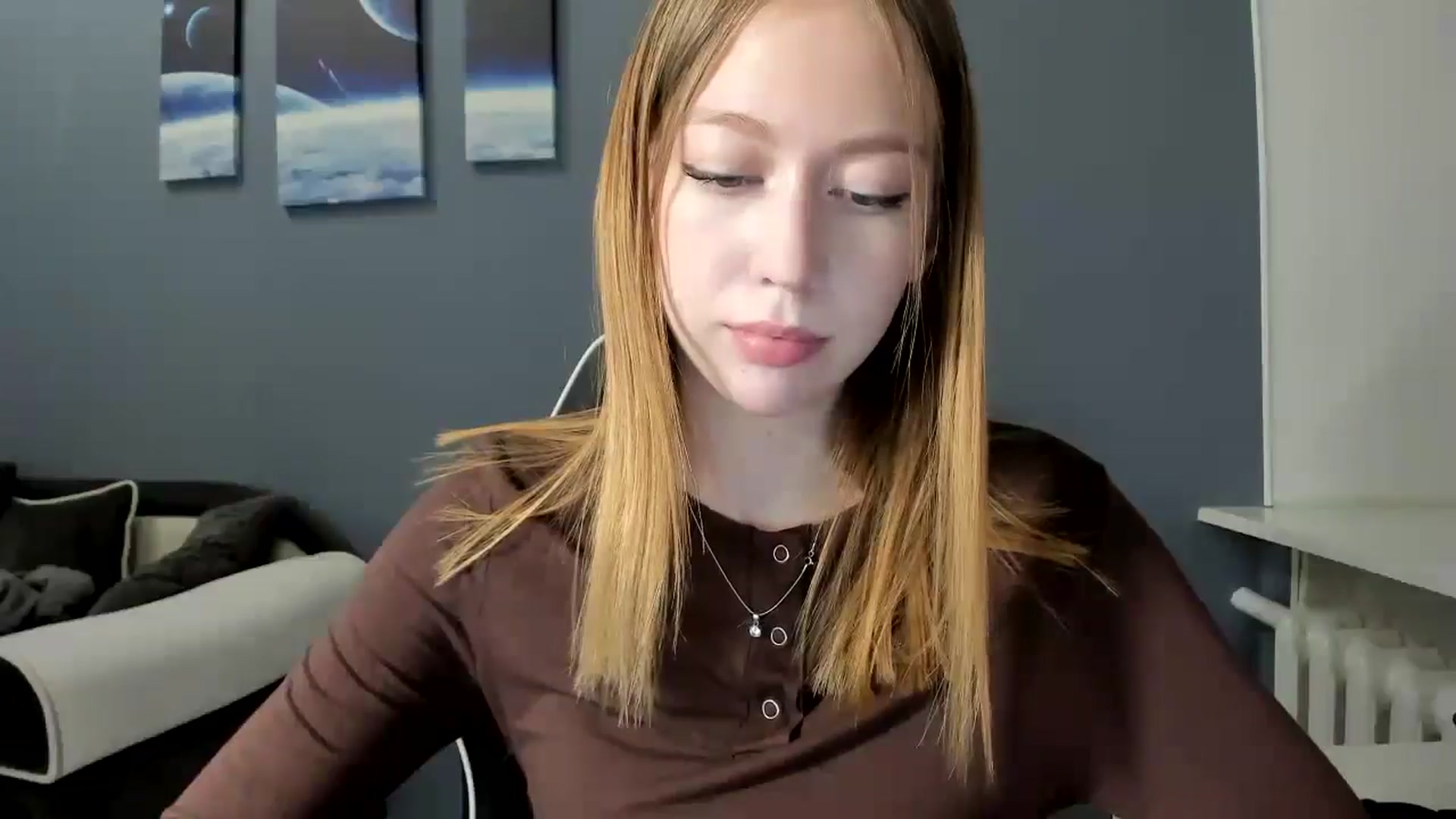 Gallery image thumbnail from RoboSasha's myfreecams stream on, 12/06/2024, 18:47 image 2 of 20