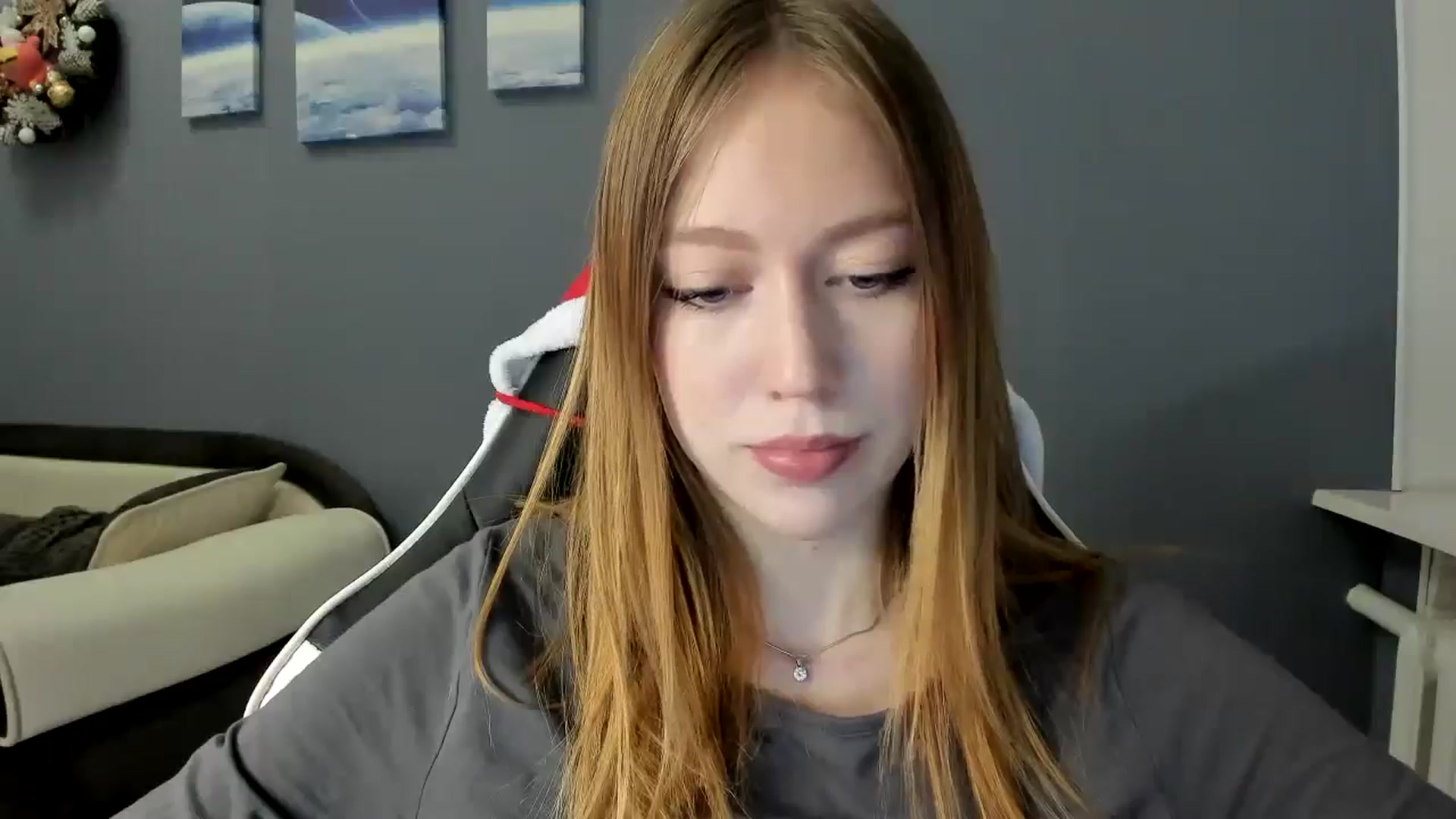 Gallery image thumbnail from RoboSasha's myfreecams stream on, 12/11/2024, 13:44 image 8 of 20