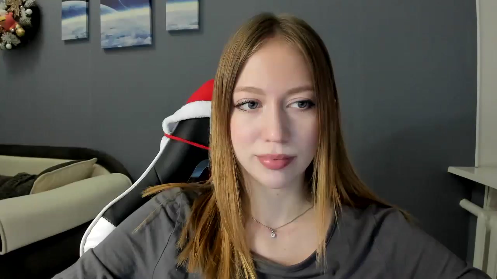Gallery image thumbnail from RoboSasha's myfreecams stream on, 12/11/2024, 13:44 image 19 of 20