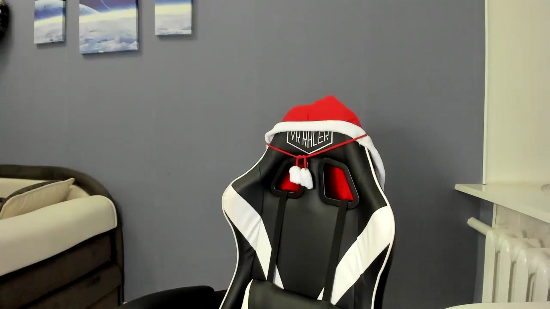 Gallery image thumbnail from RoboSasha's myfreecams stream on, 12/11/2024, 13:44 image 2 of 20