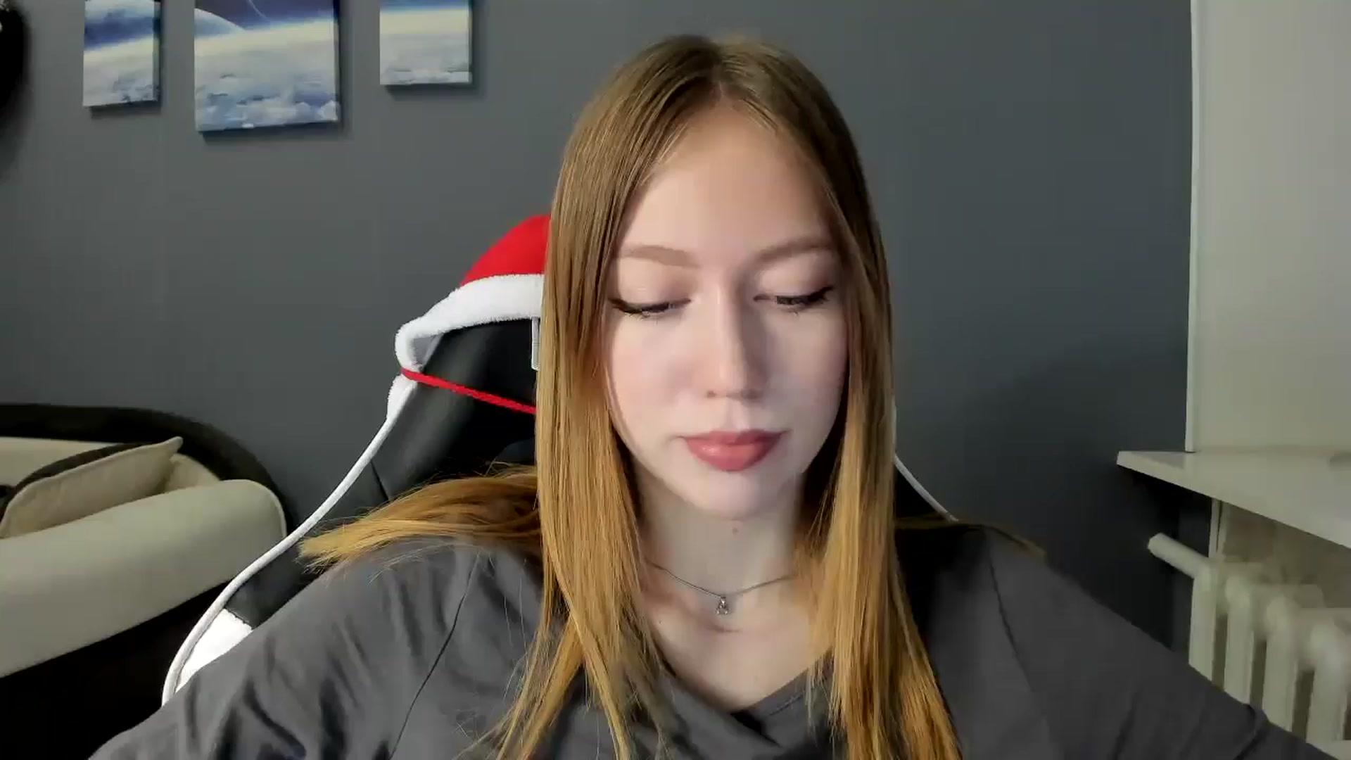 Gallery image thumbnail from RoboSasha's myfreecams stream on, 12/11/2024, 13:44 image 1 of 20