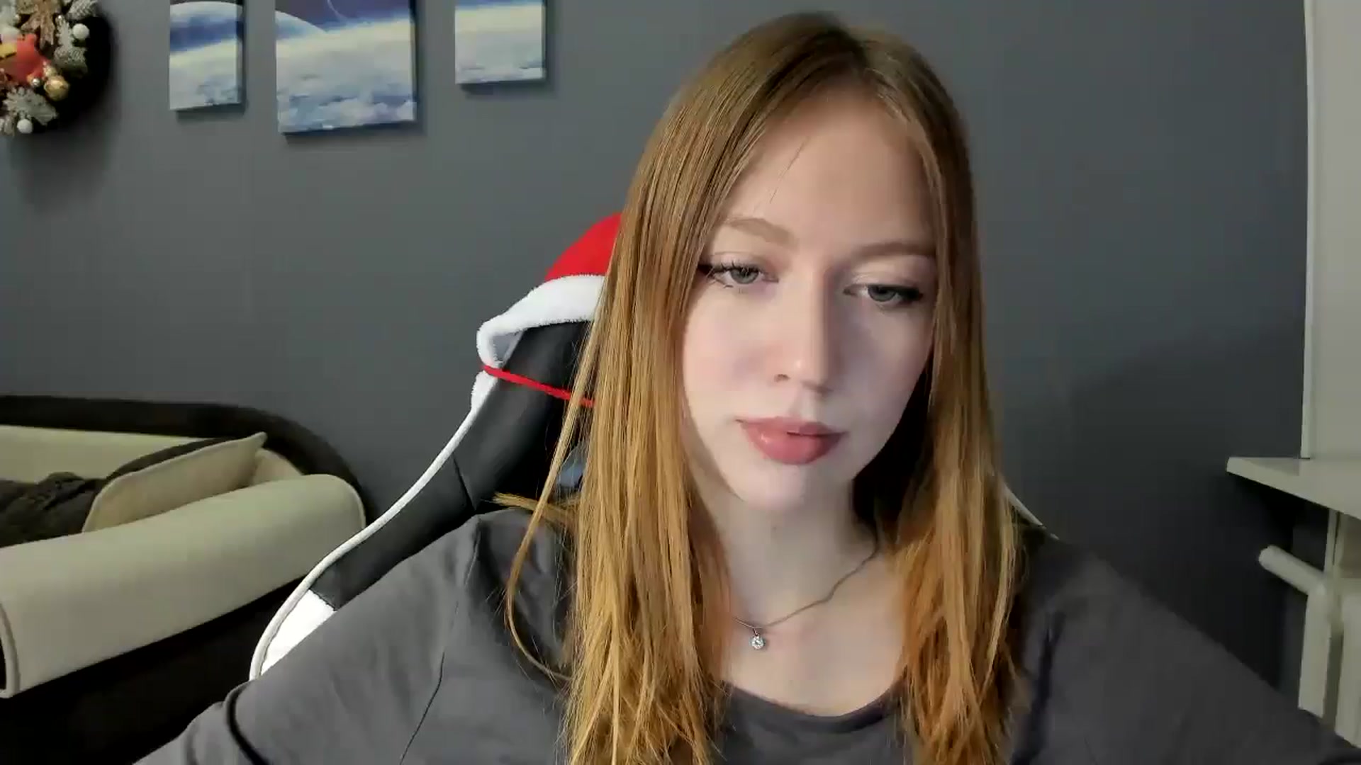 Gallery image thumbnail from RoboSasha's myfreecams stream on, 12/11/2024, 13:44 image 11 of 20