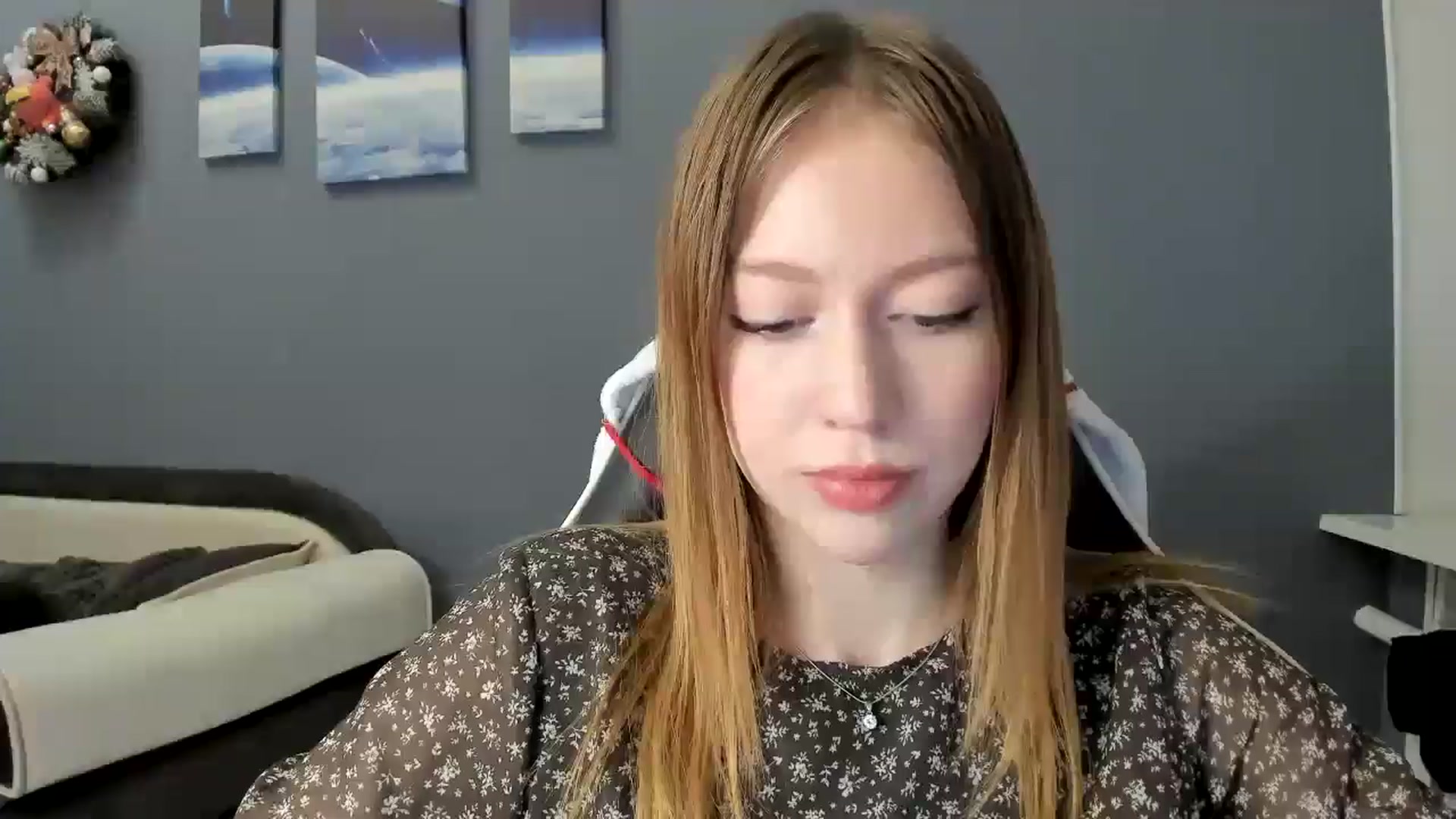 Gallery image thumbnail from RoboSasha's myfreecams stream on, 12/12/2024, 16:26 image 15 of 20