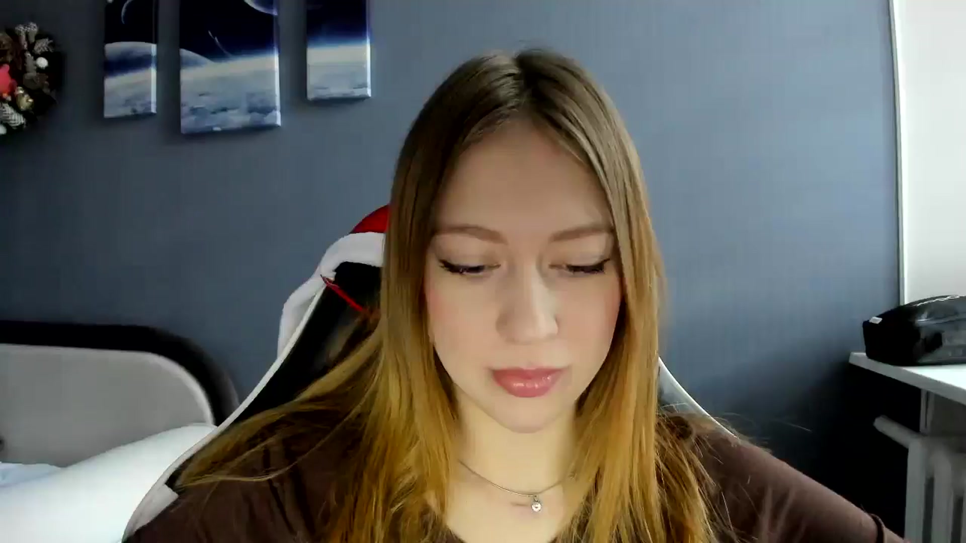 Gallery image thumbnail from RoboSasha's myfreecams stream on, 12/14/2024, 11:08 image 9 of 20