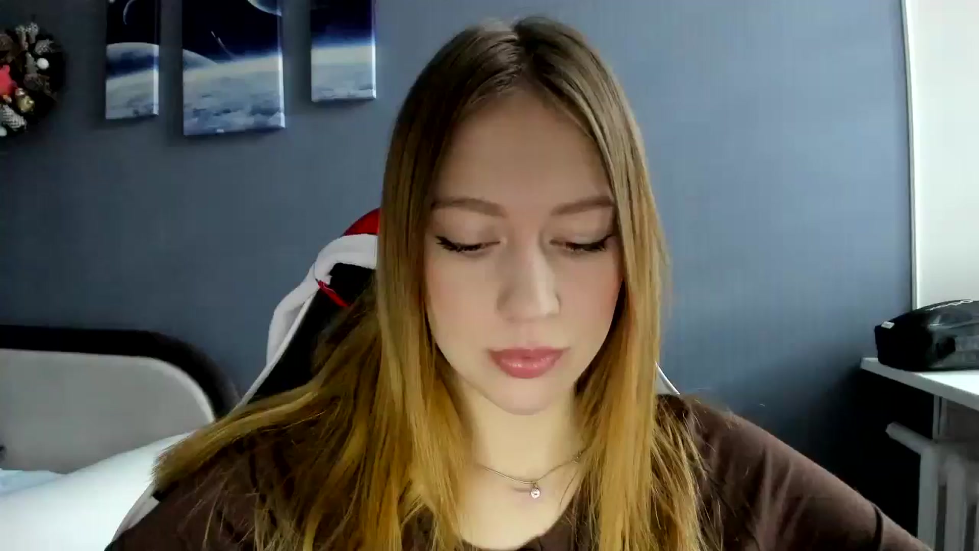 Gallery image thumbnail from RoboSasha's myfreecams stream on, 12/14/2024, 11:08 image 11 of 20