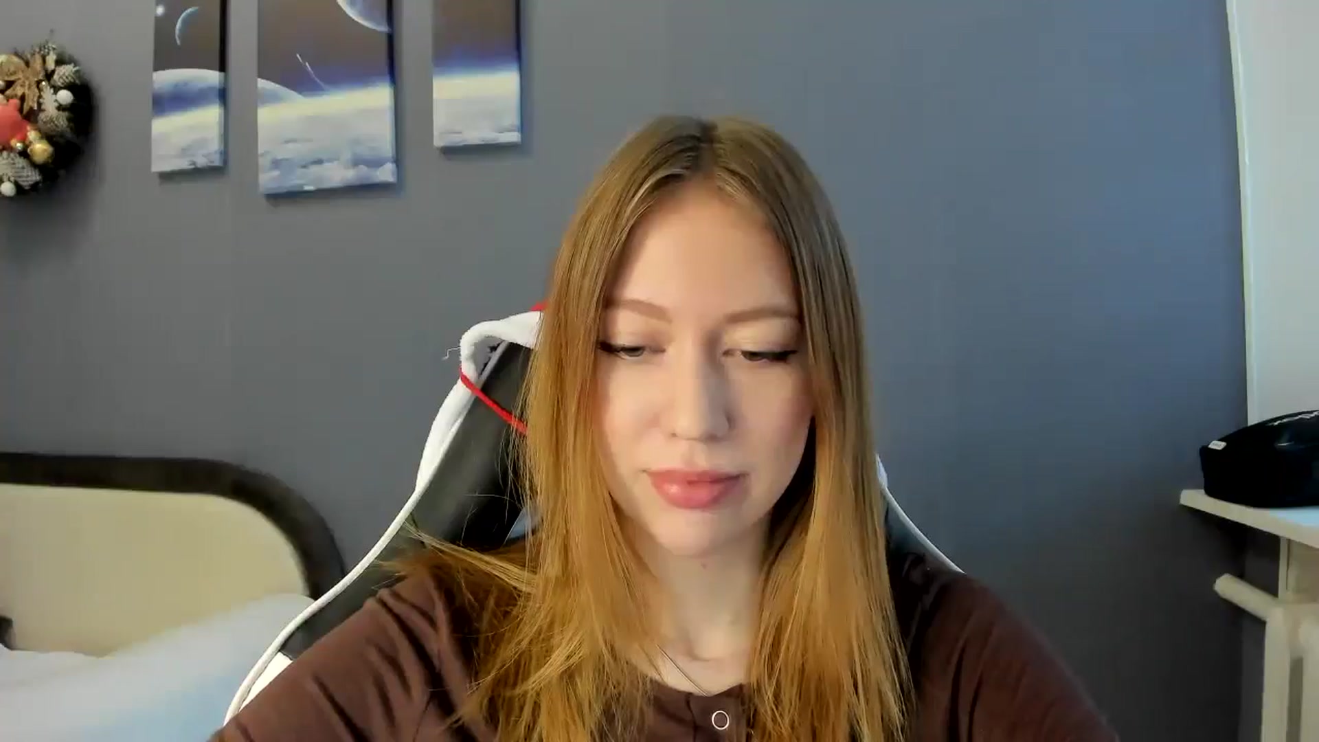 Gallery image thumbnail from RoboSasha's myfreecams stream on, 12/14/2024, 11:53 image 9 of 20