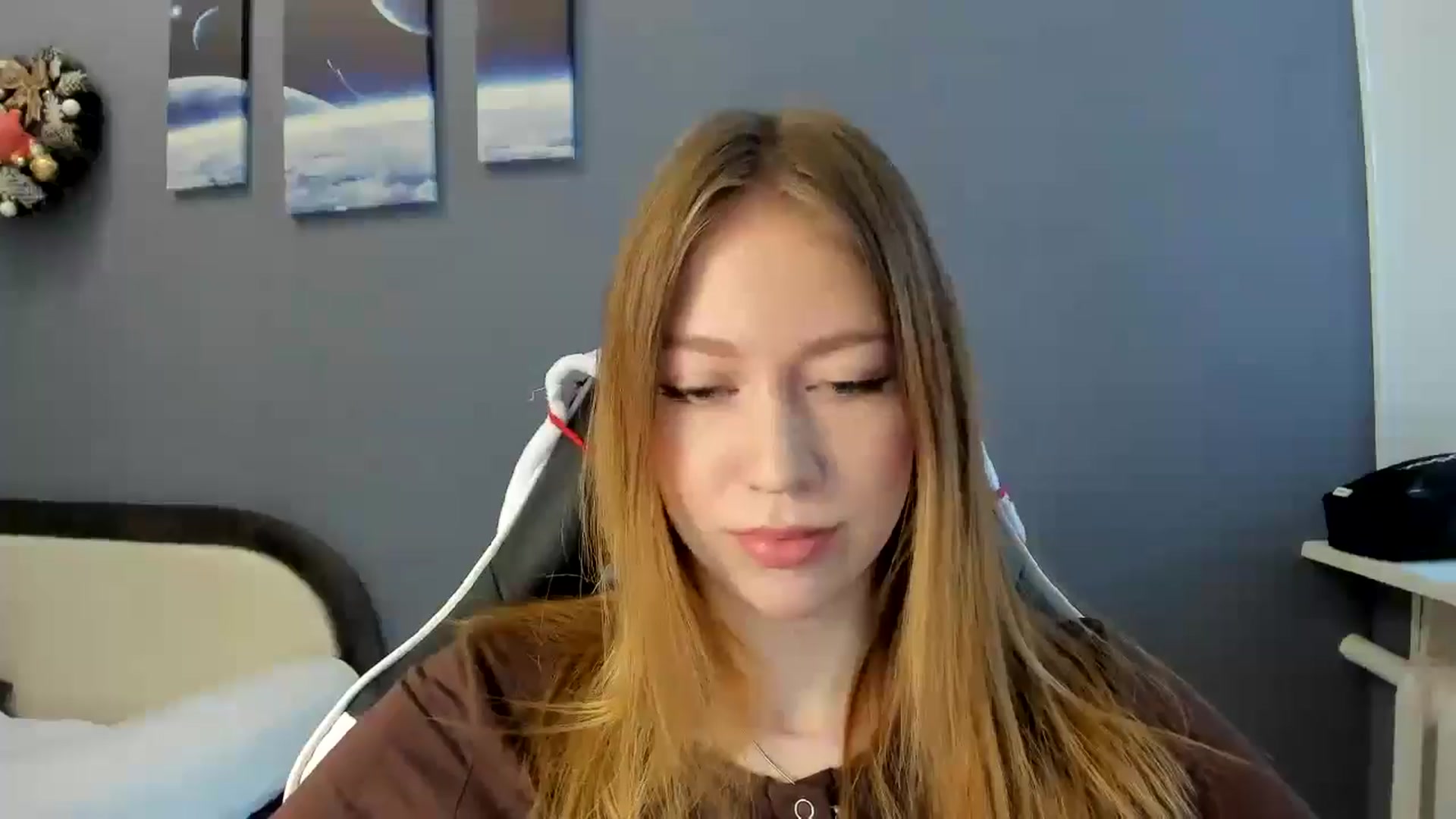Gallery image thumbnail from RoboSasha's myfreecams stream on, 12/14/2024, 11:53 image 20 of 20