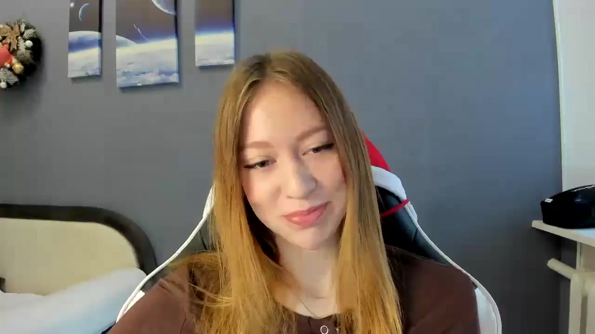 Gallery image thumbnail from RoboSasha's myfreecams stream on, 12/14/2024, 11:53 image 19 of 20