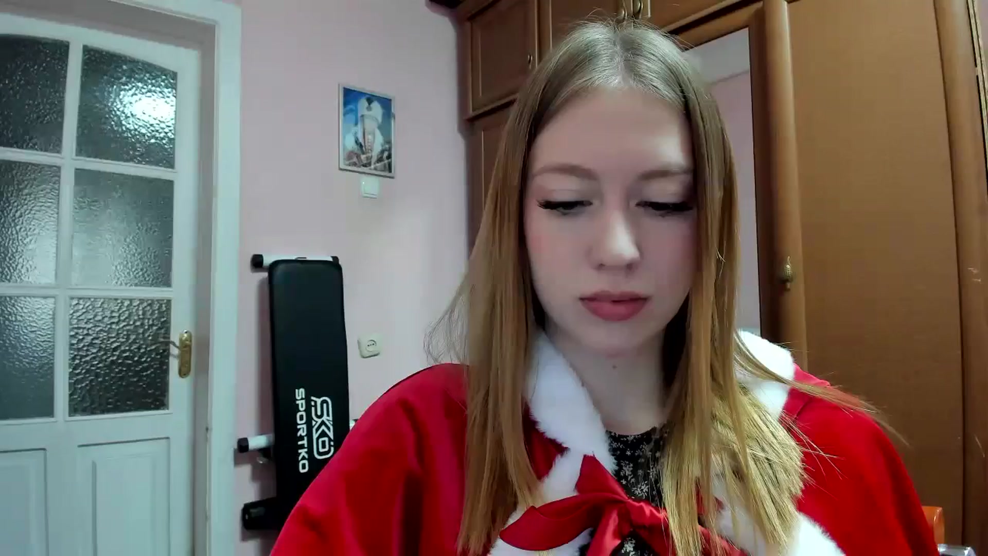 Gallery image thumbnail from RoboSasha's myfreecams stream on, 12/23/2024, 11:53 image 8 of 20