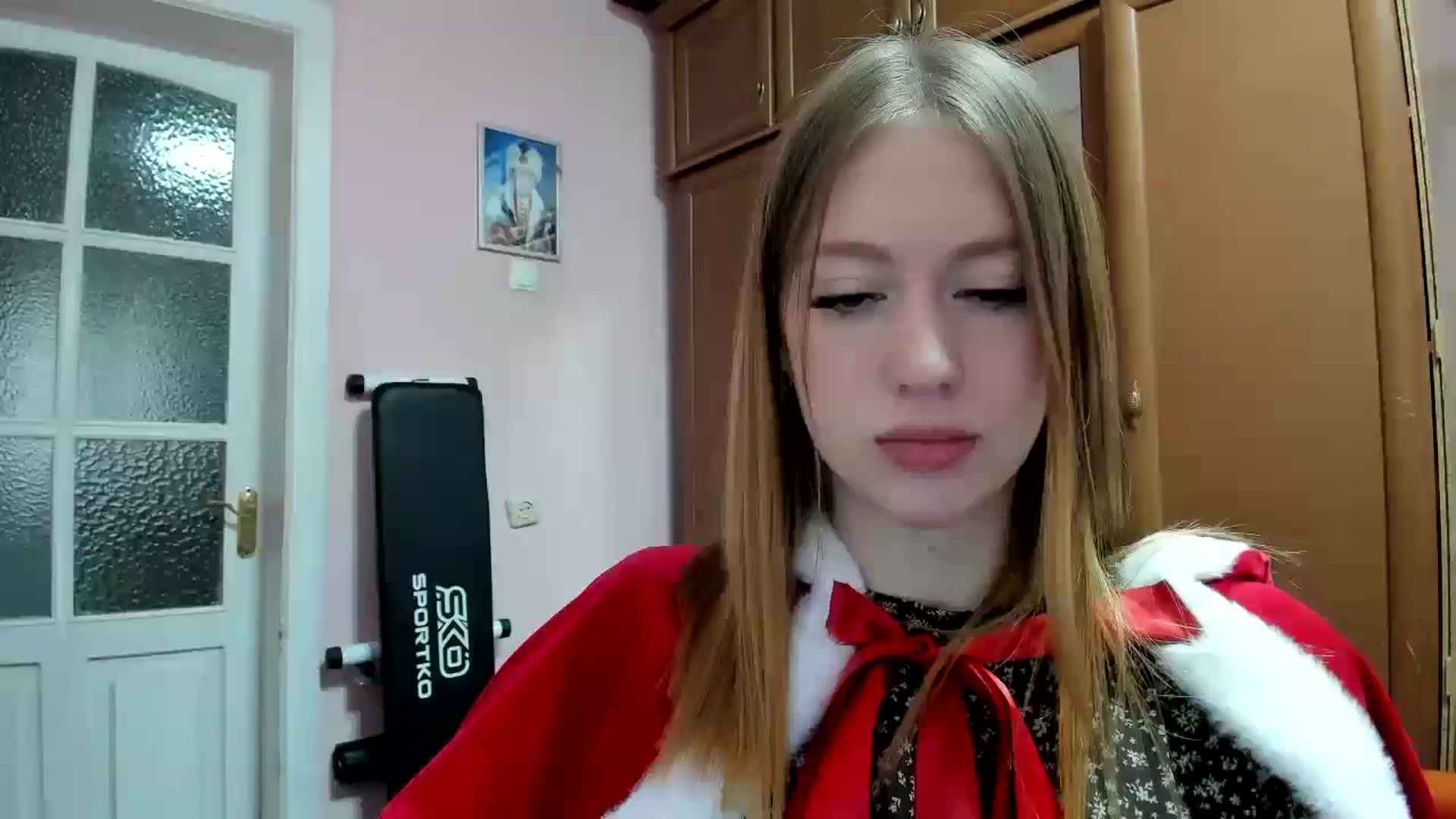 Gallery image thumbnail from RoboSasha's myfreecams stream on, 12/23/2024, 12:46 image 1 of 20