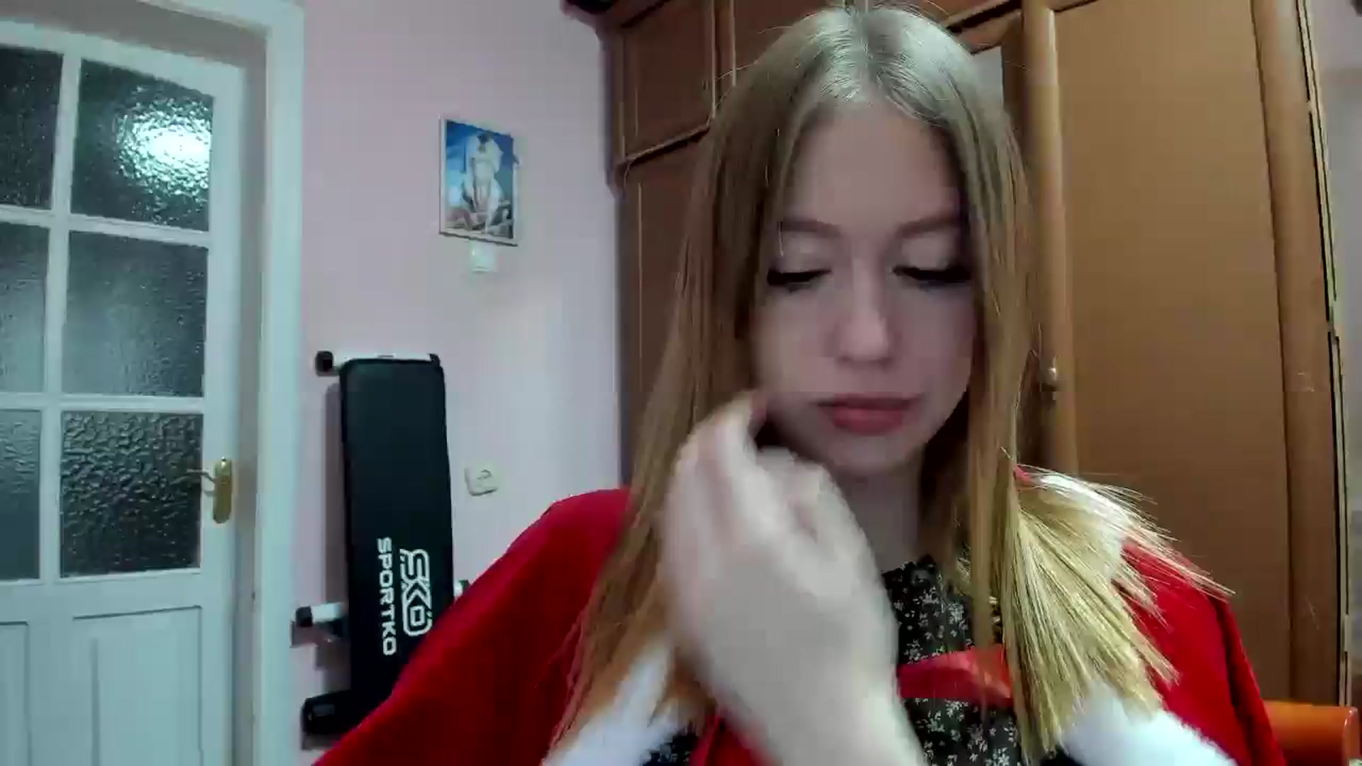 Gallery image thumbnail from RoboSasha's myfreecams stream on, 12/23/2024, 12:46 image 12 of 20