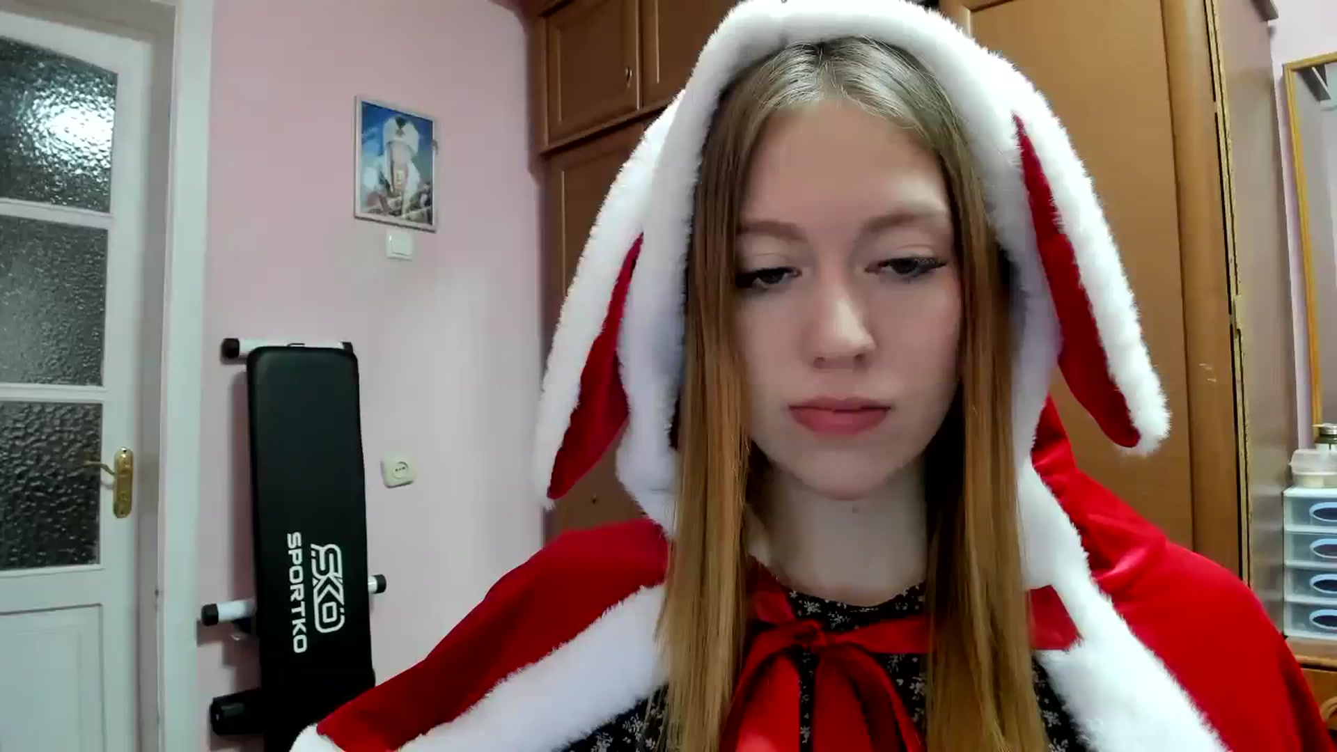 Gallery image thumbnail from RoboSasha's myfreecams stream on, 12/23/2024, 12:46 image 17 of 20