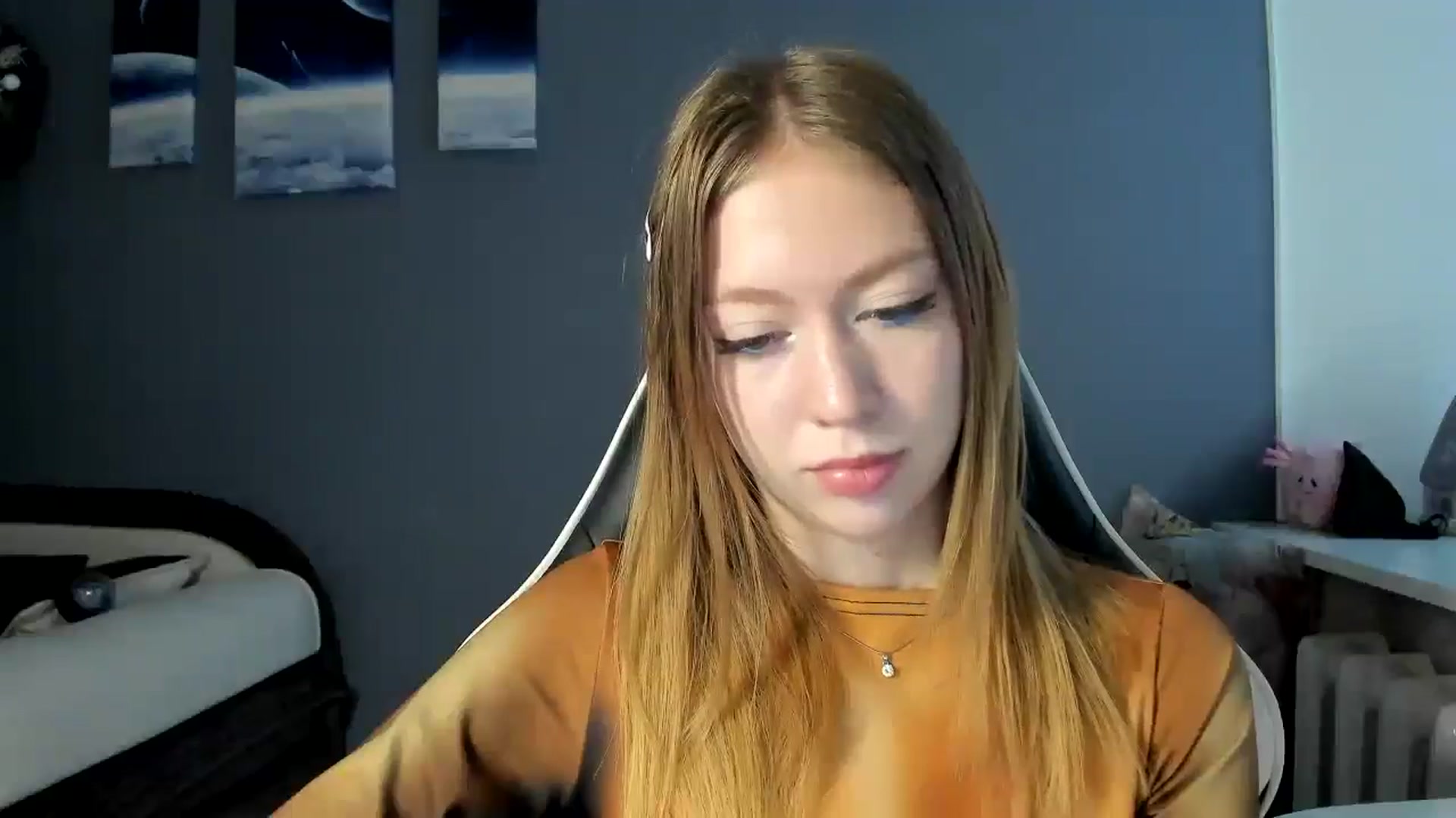 Gallery image thumbnail from RoboSasha's myfreecams stream on, 01/08/2025, 14:29 image 8 of 20