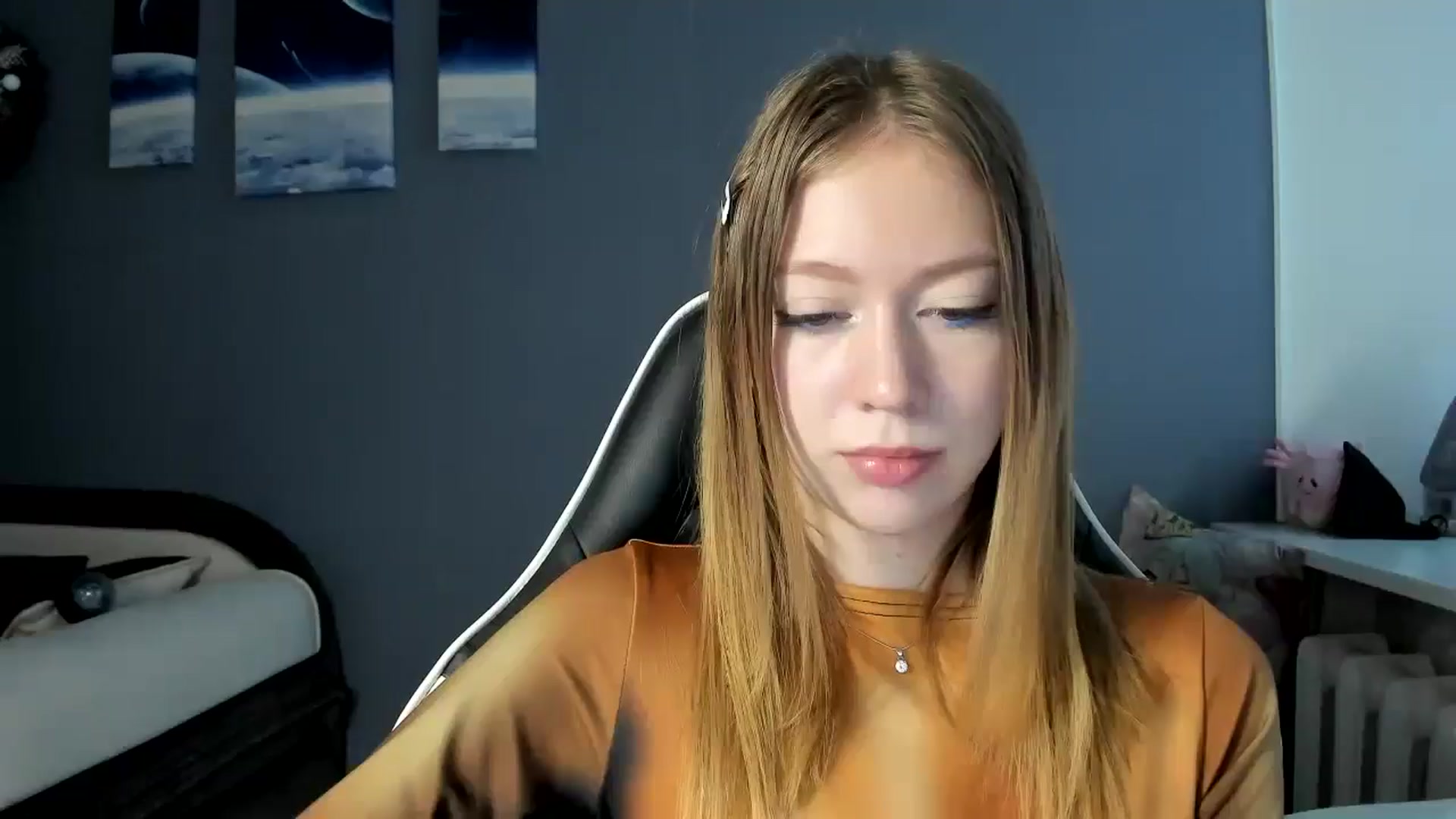 Gallery image thumbnail from RoboSasha's myfreecams stream on, 01/08/2025, 14:29 image 11 of 20